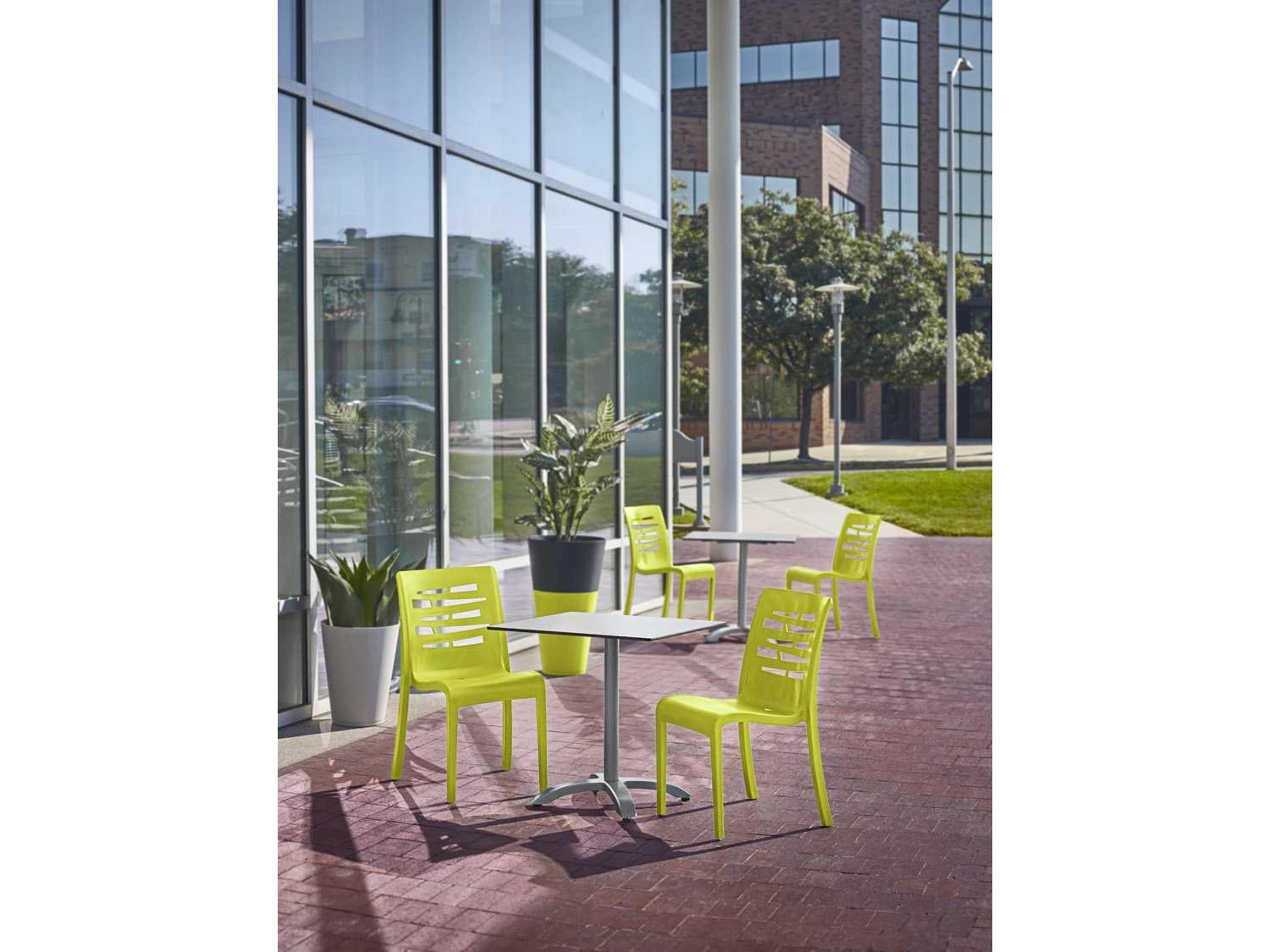 Essenza Resin Fern Green Bistro Set