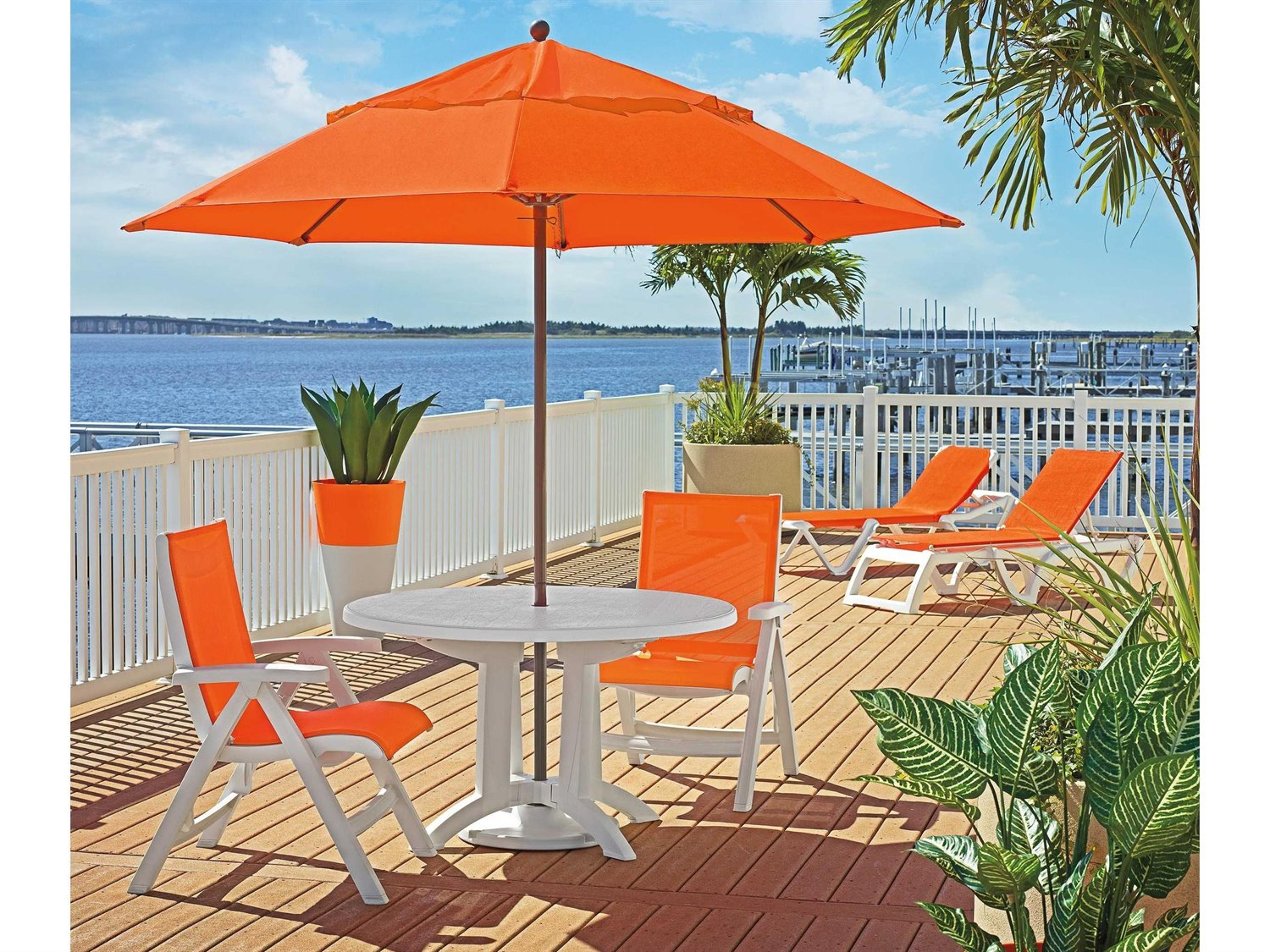 Jamaica Beach Sling Resin White Outdoor Dining Set in Orange