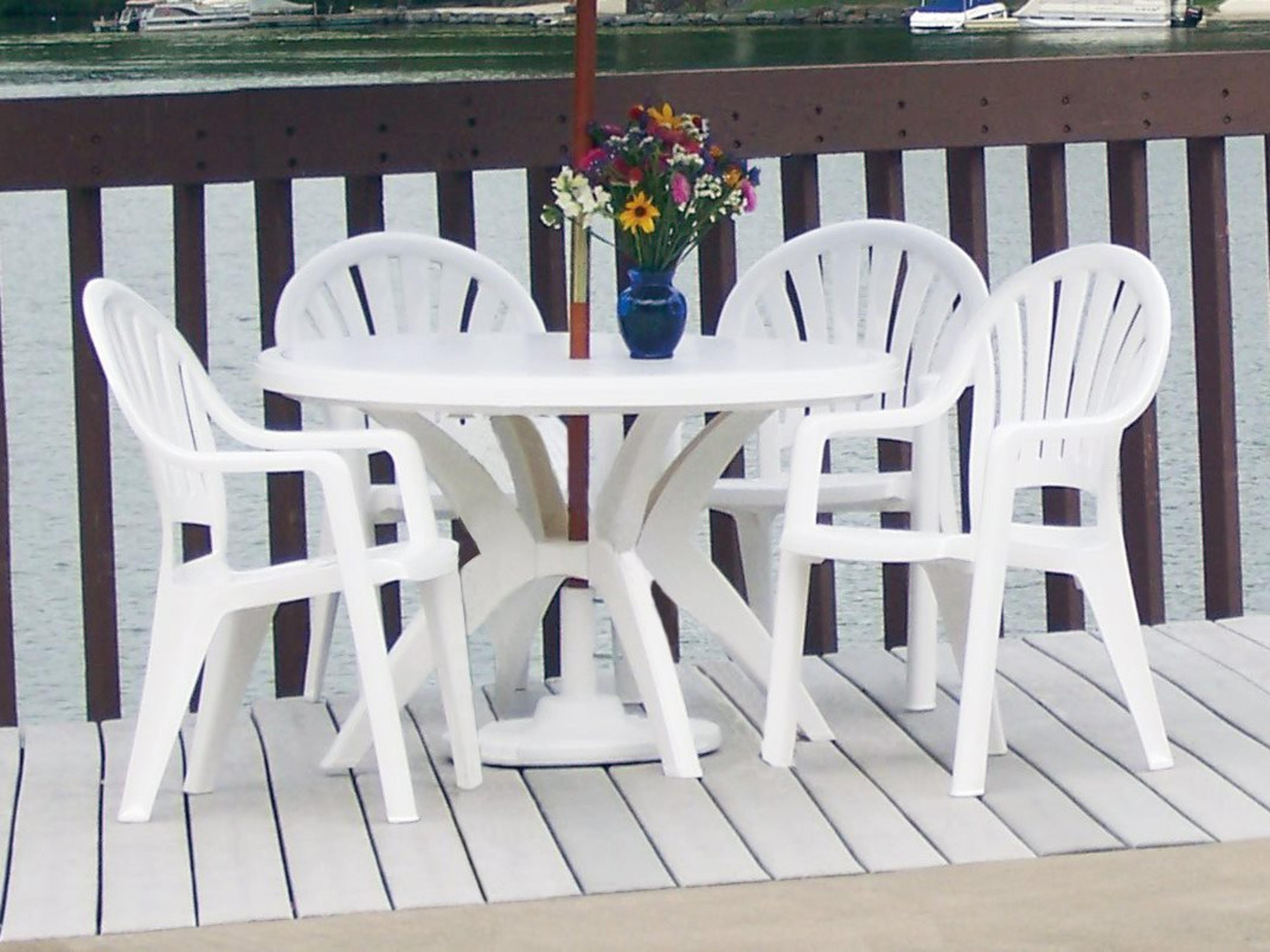 Pacific Fanback Resin White Outdoor Patio Dining Set
