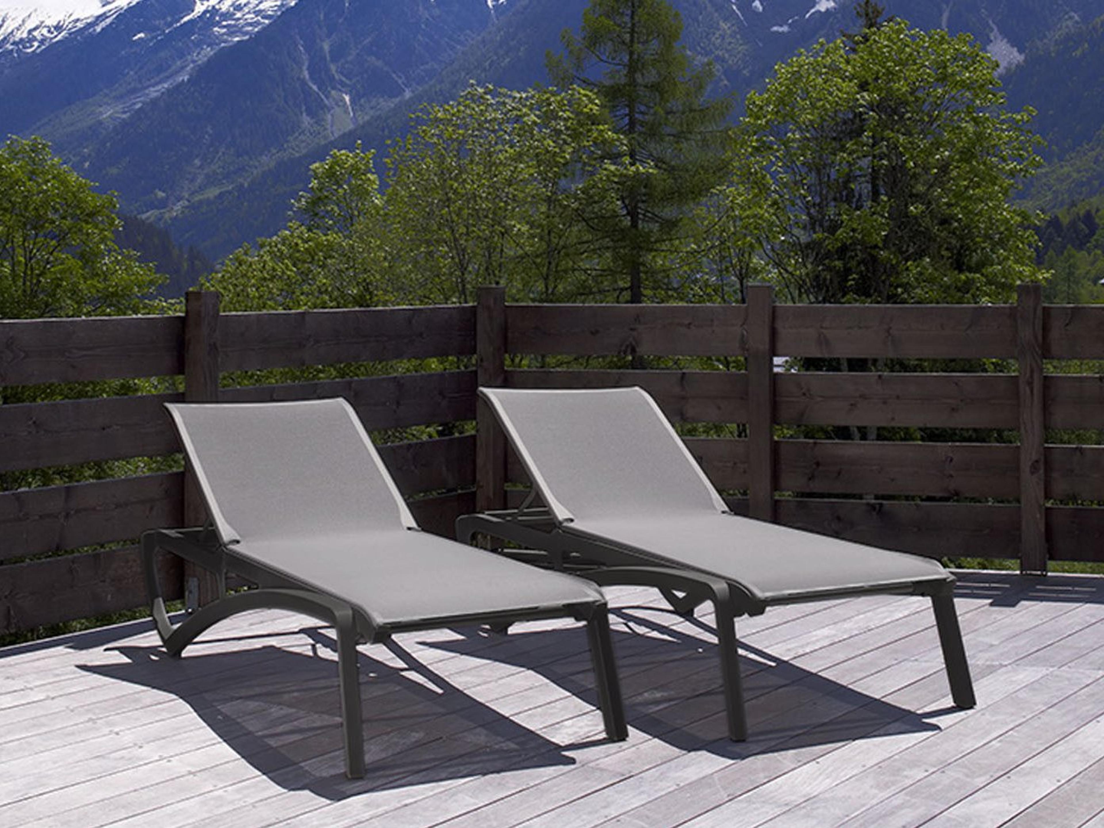 Sunset Volcanic Black Aluminum Sling Outdoor Lounge Set in Gray