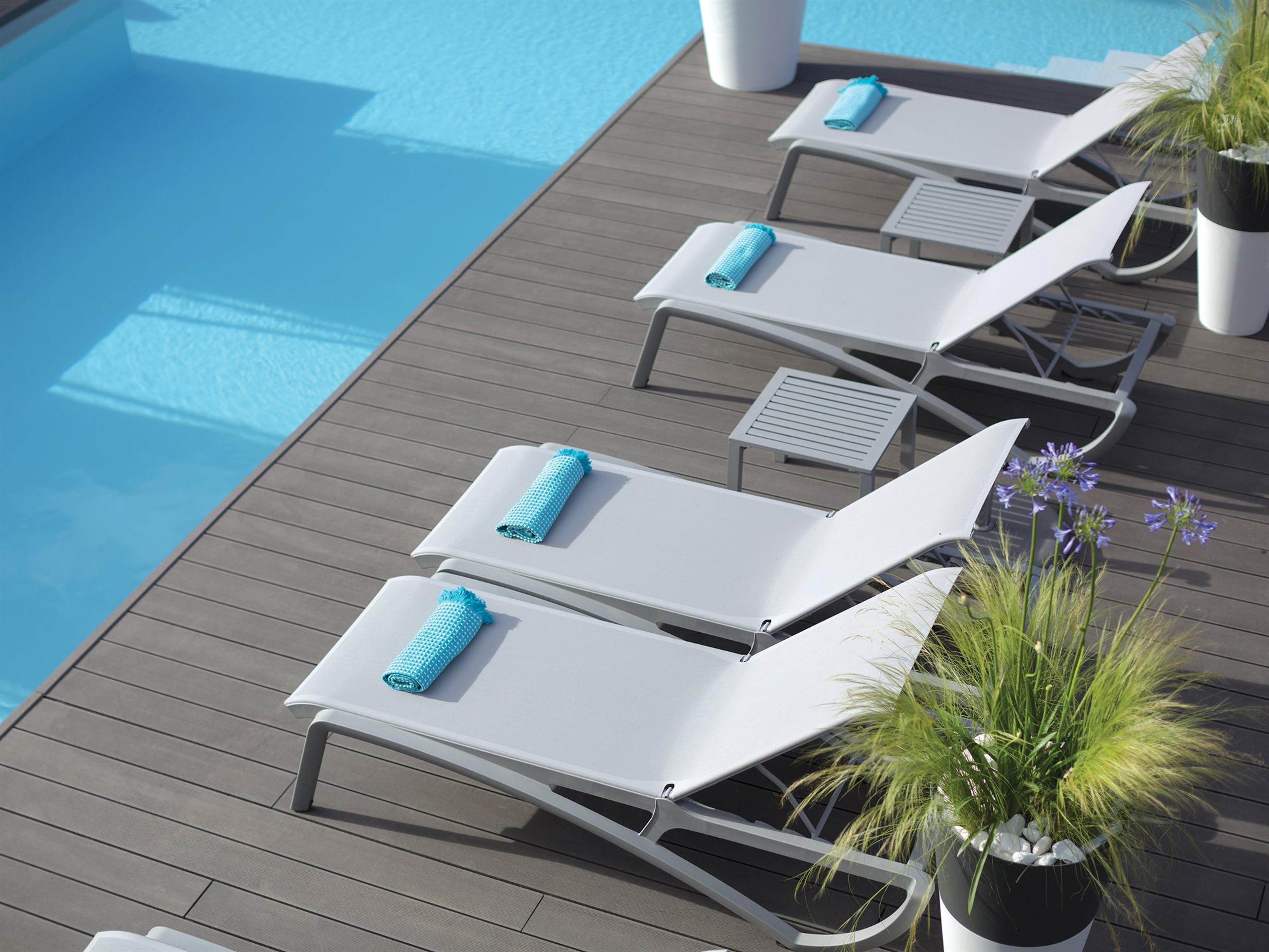 Sunset Platinum Gray Aluminum Sling Outdoor Patio Lounge Set in Gray