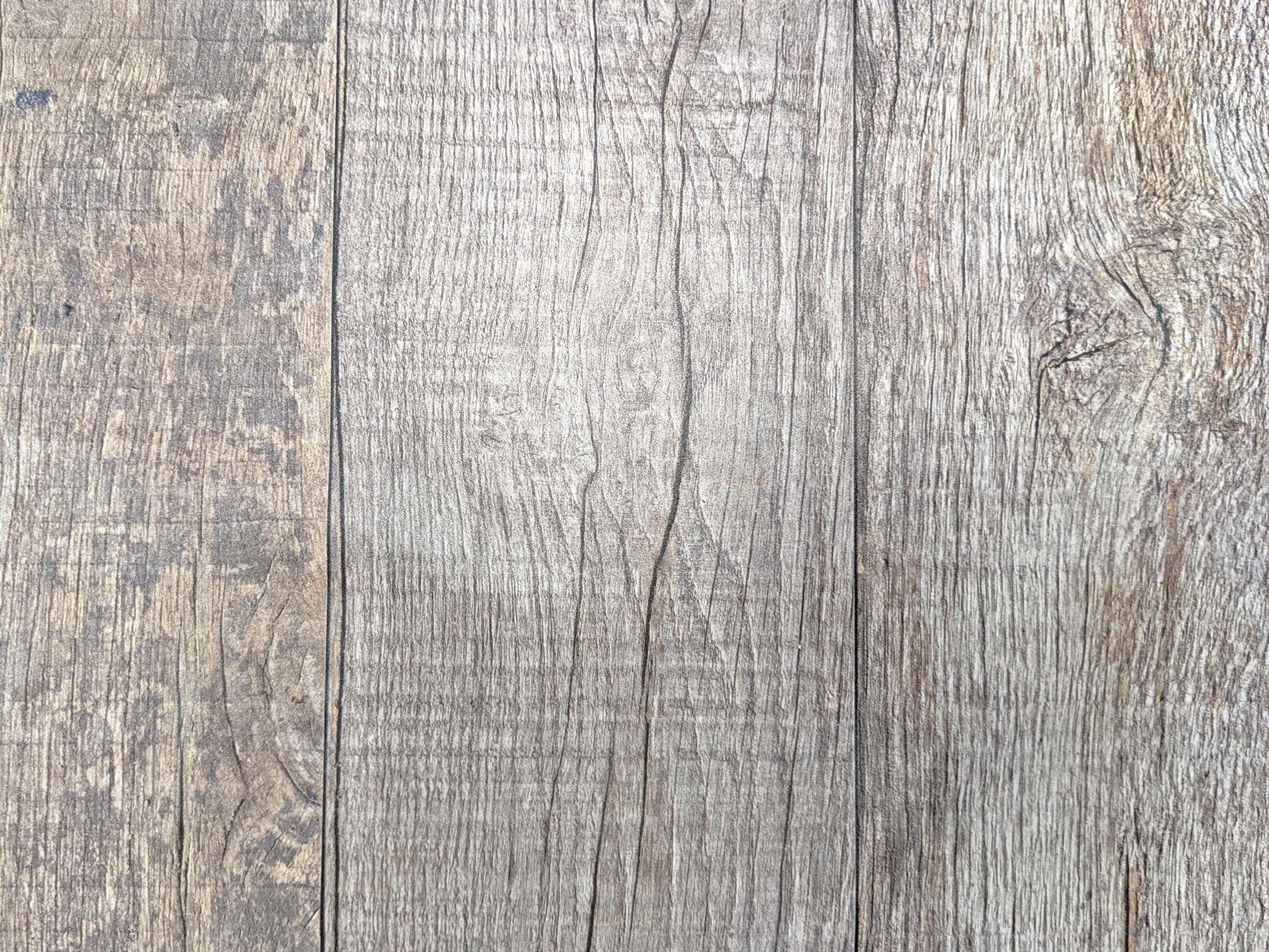 Grosfillex Aquaba Resin Ranch/Bronze Square Outdoor Patio Dining Table with Umbrella Hole