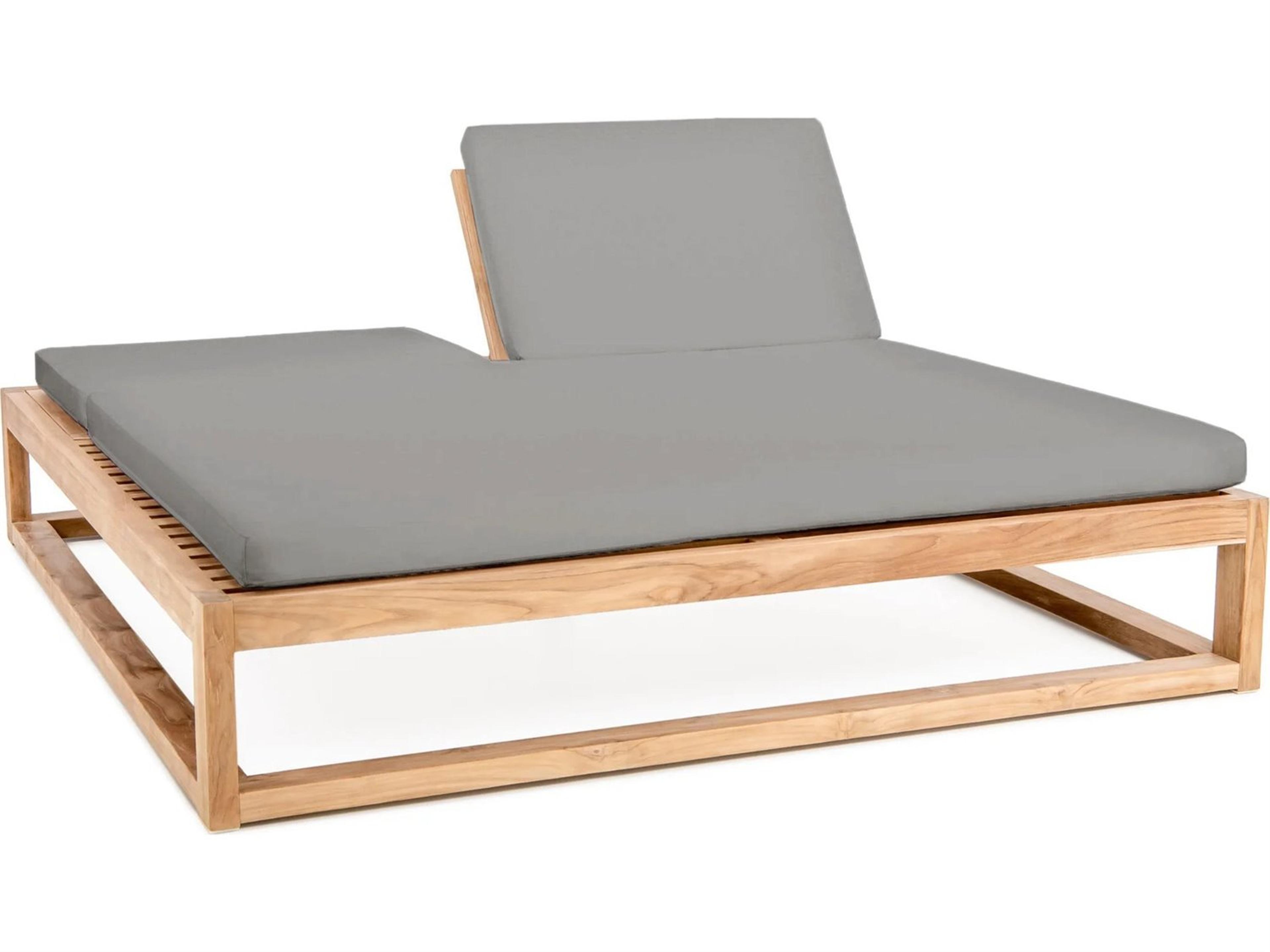 Caldas Double Chaise Lounge