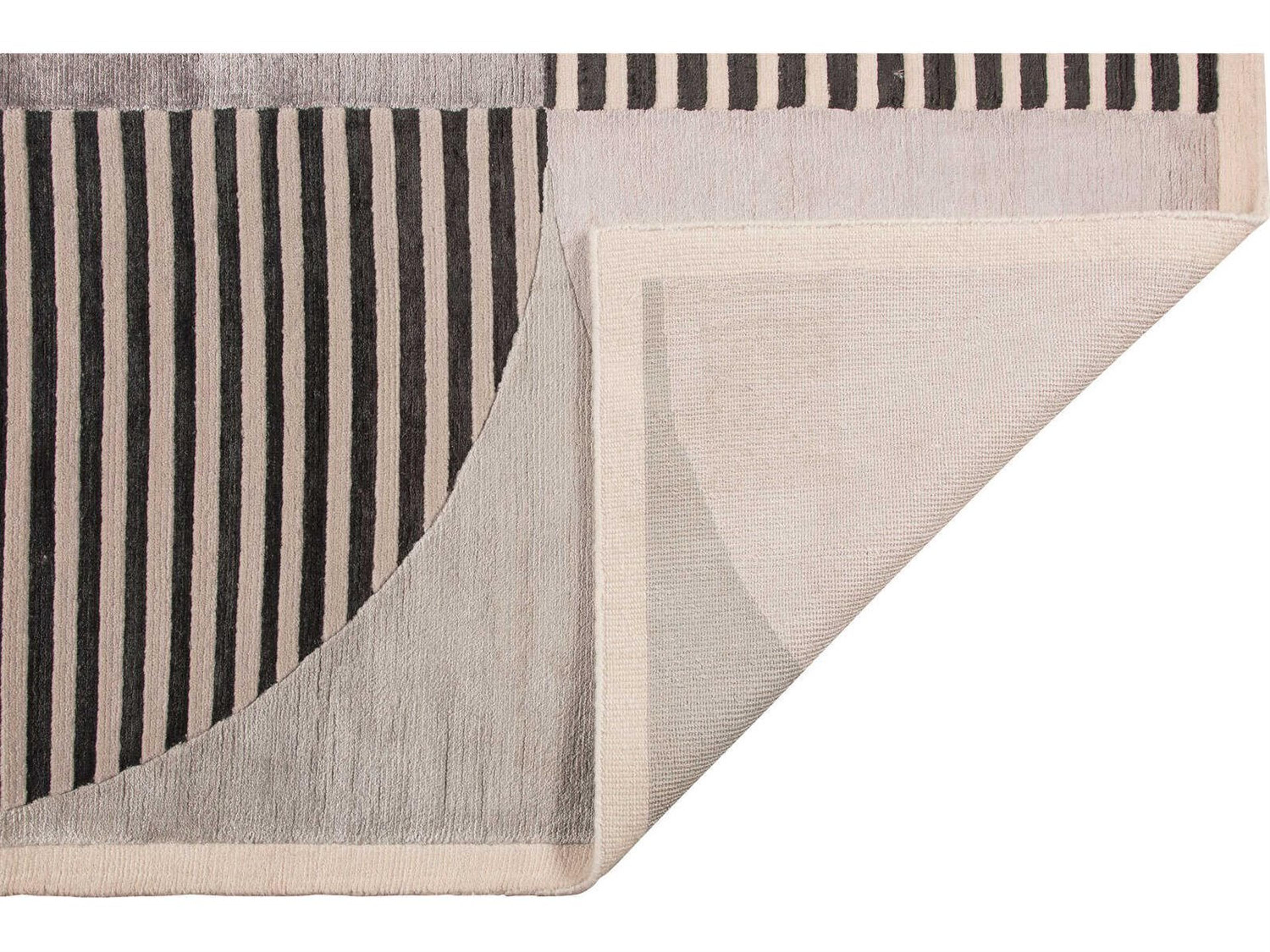 Harounian Rugs Ivory - Silver Area Rug