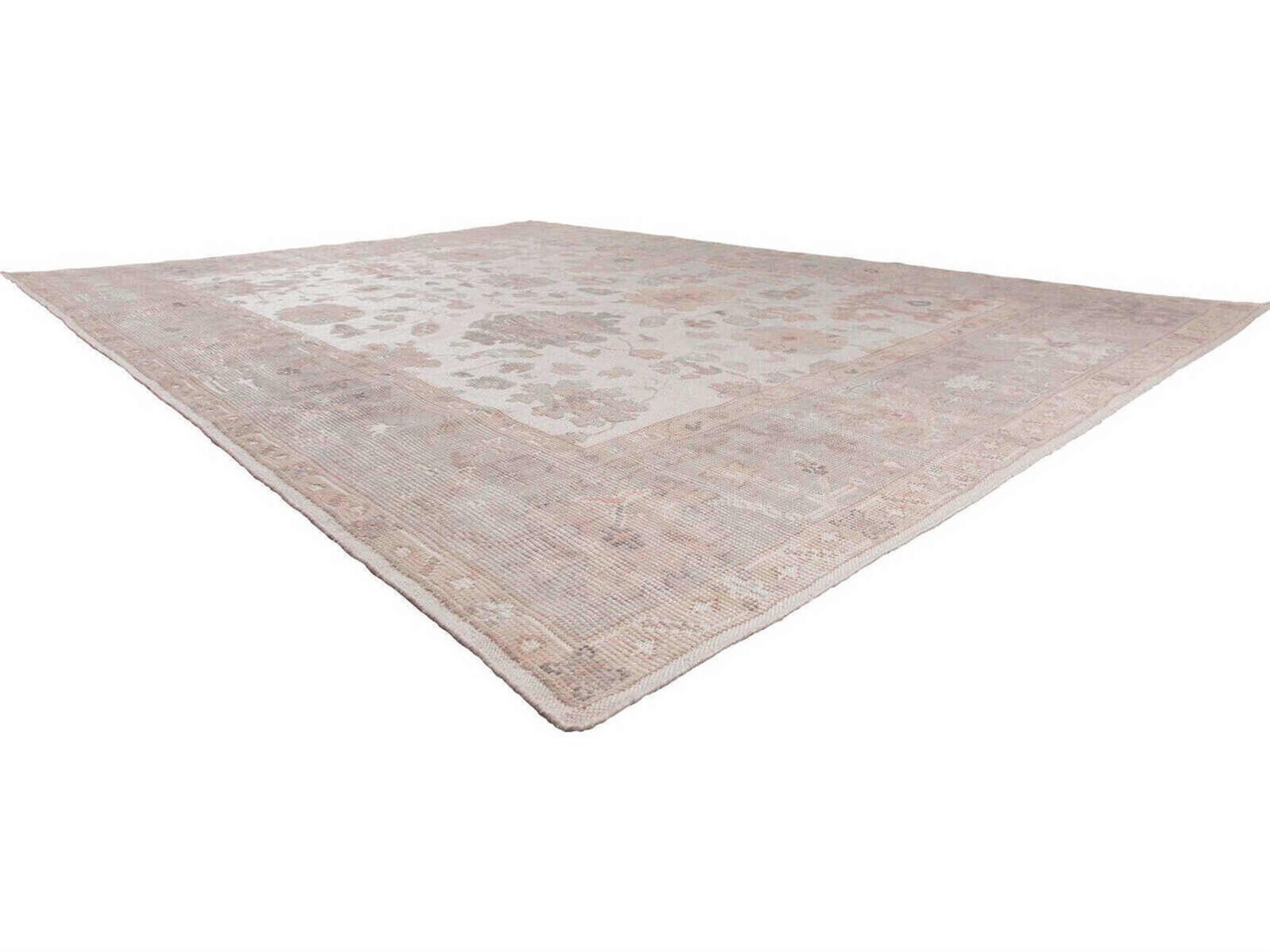 Harounian Rugs Viceroy Ivory Area Rug