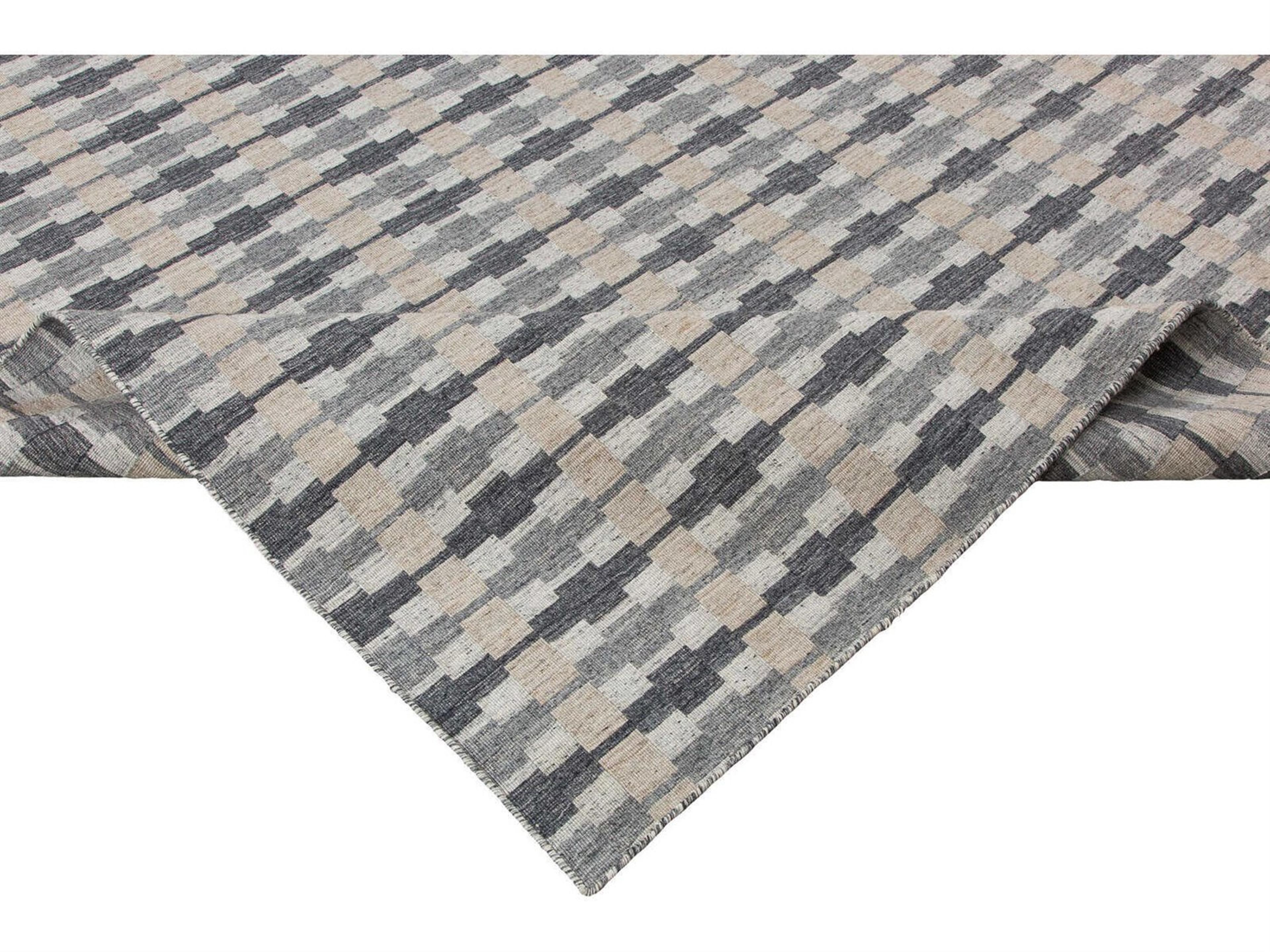 Harounian Rugs  Ivory - Grey Area Rug
