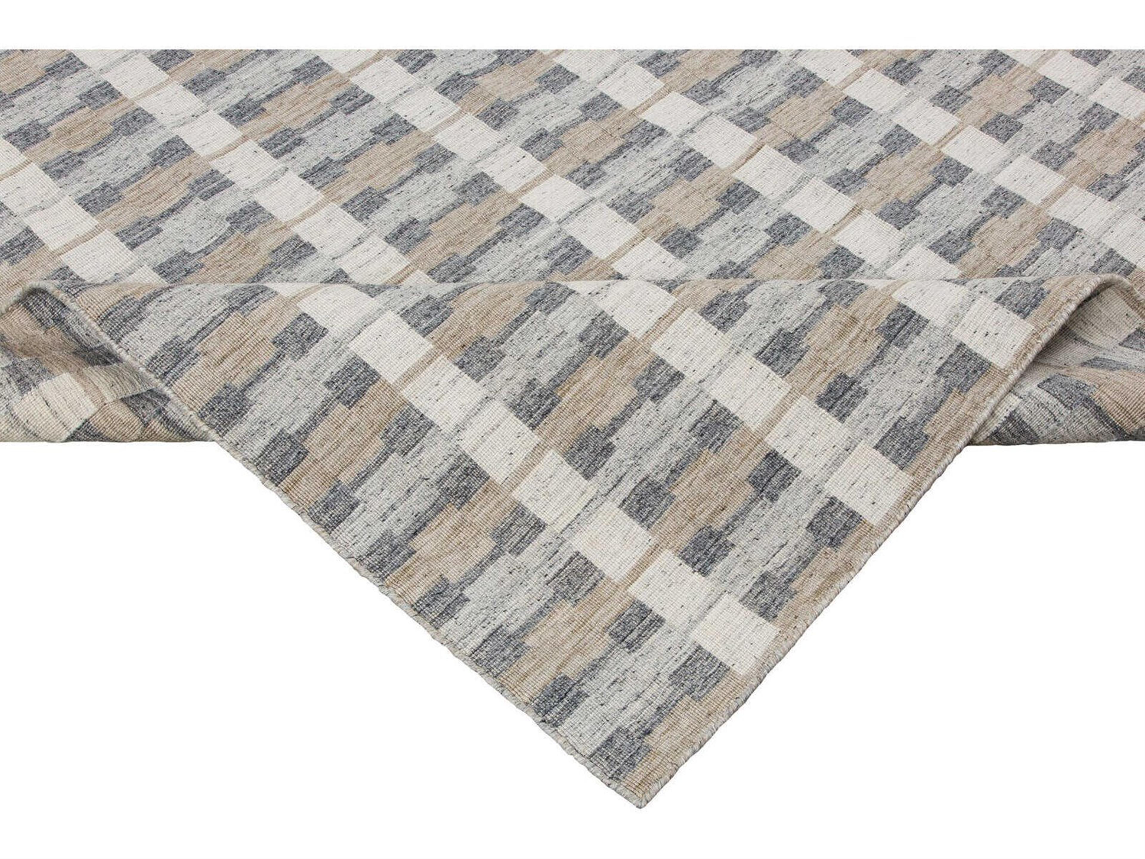 Harounian Rugs Ivory - Silver Area Rug