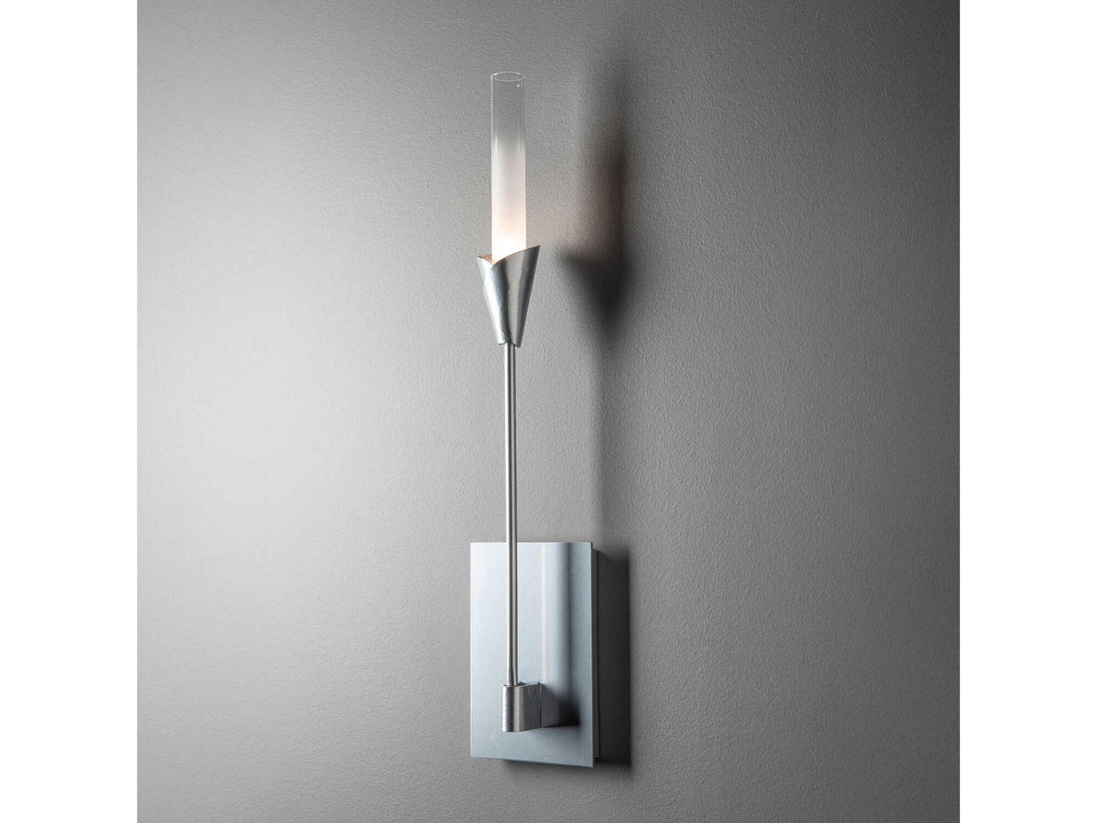 Hubbardton Forge Lilium 1-Light Wall Sconce
