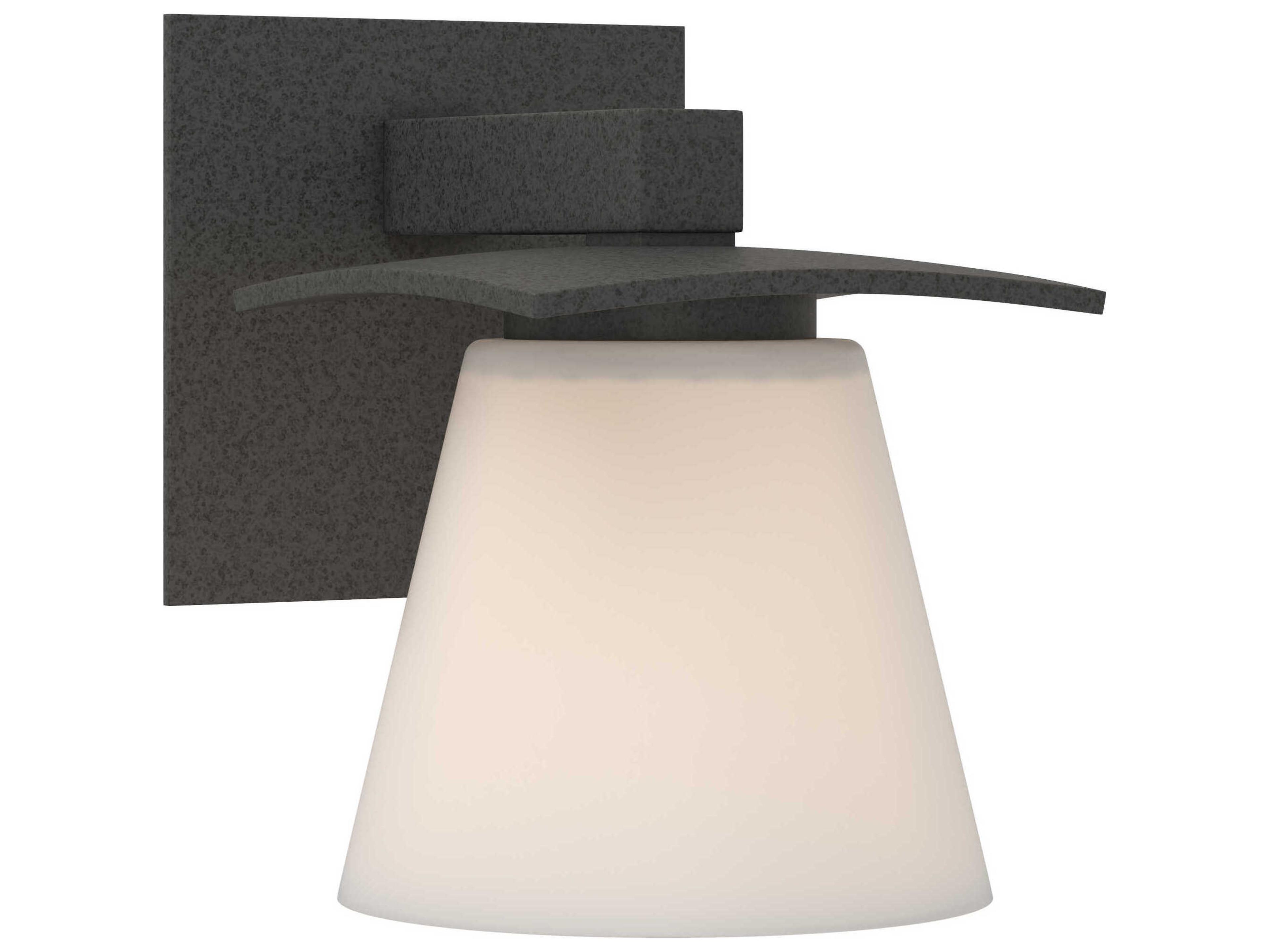 Hubbardton Forge Wren 1-Light Glass Wall Sconce