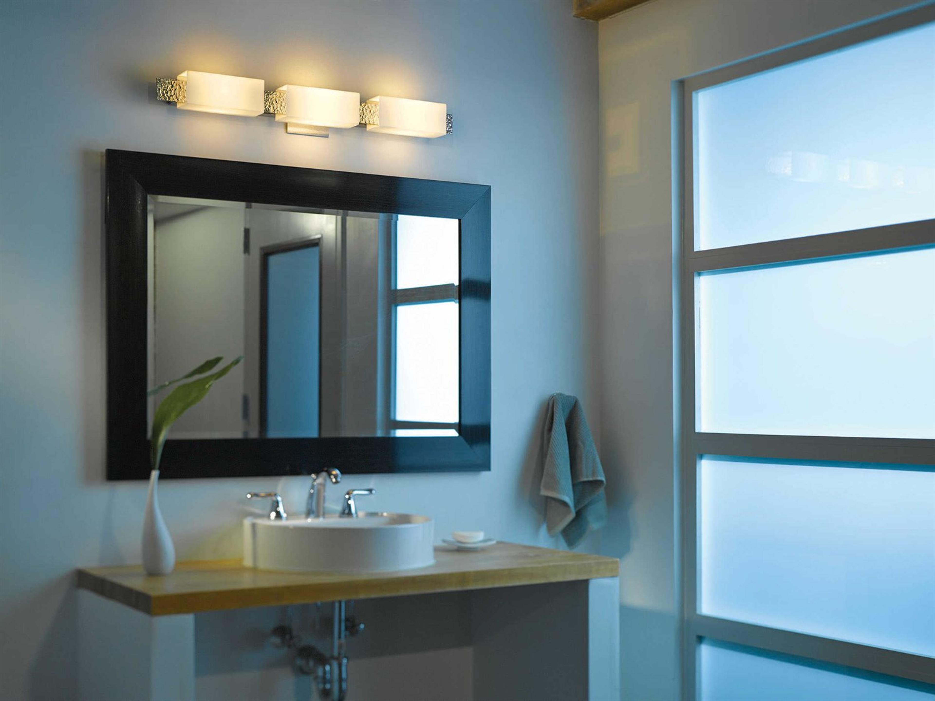 Hubbardton Forge Oceanus 3-Light Glass Wall Sconce