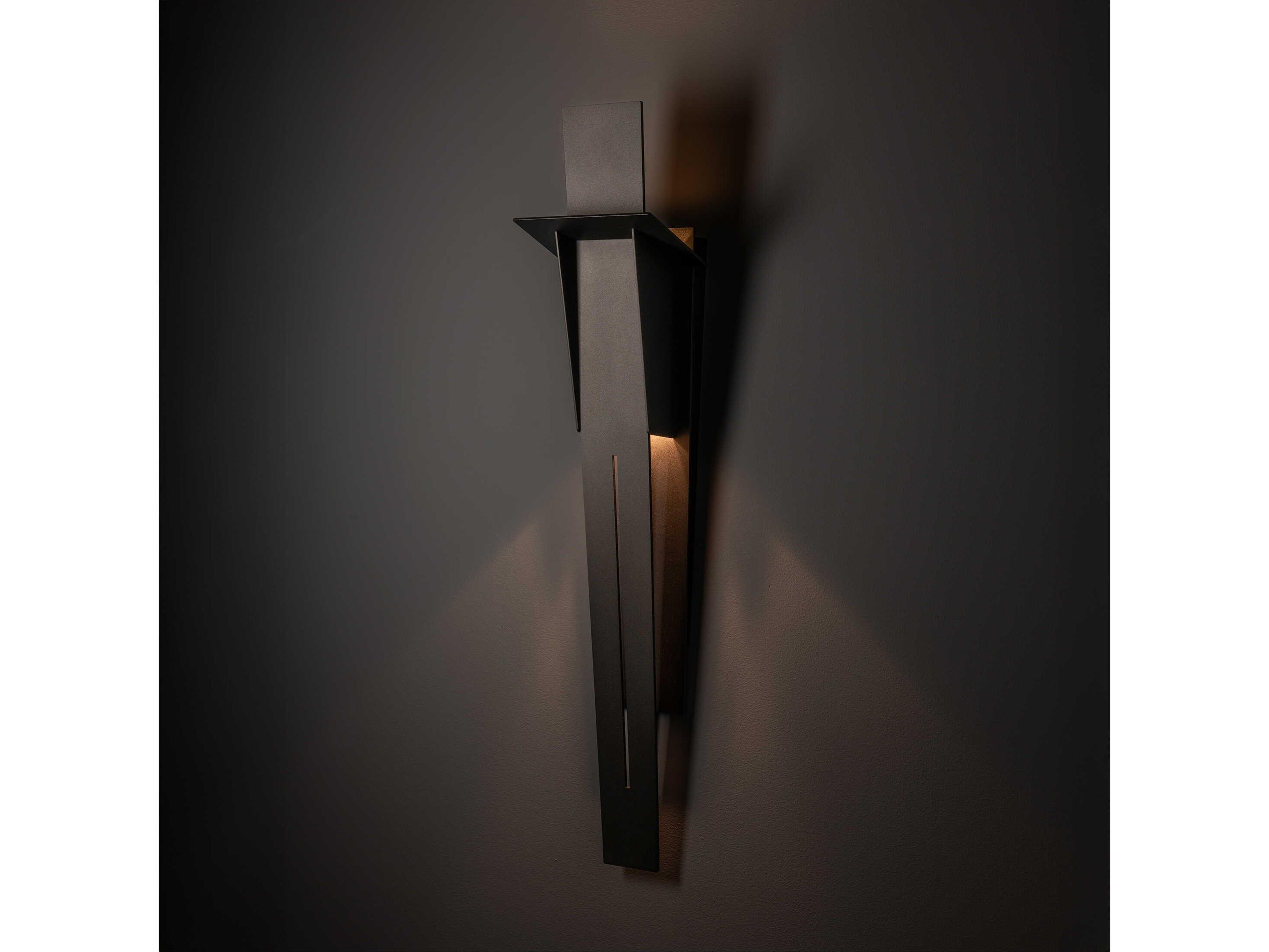 Hubbardton Forge Linea 4-Light Outdoor Wall Light