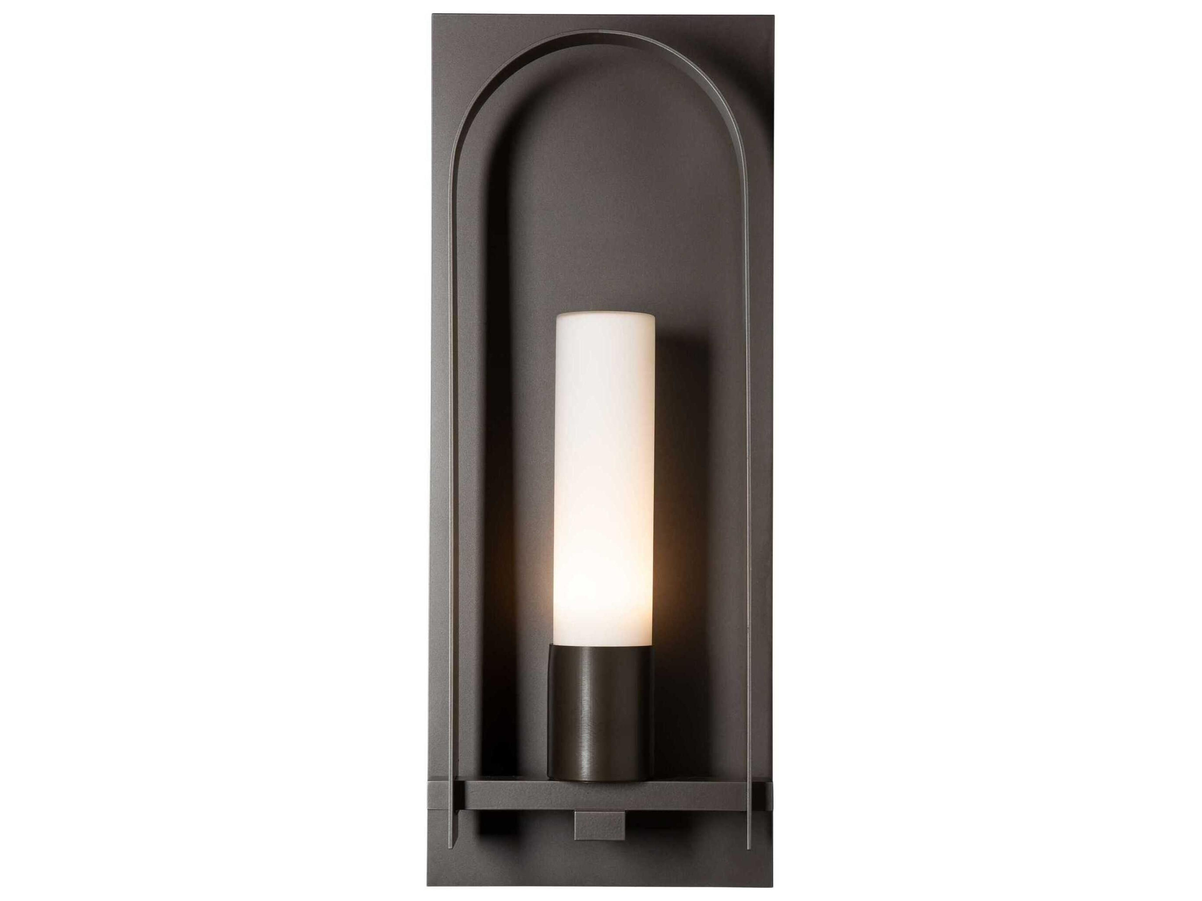 Hubbardton Forge Triomphe 1-Light Outdoor Wall Light
