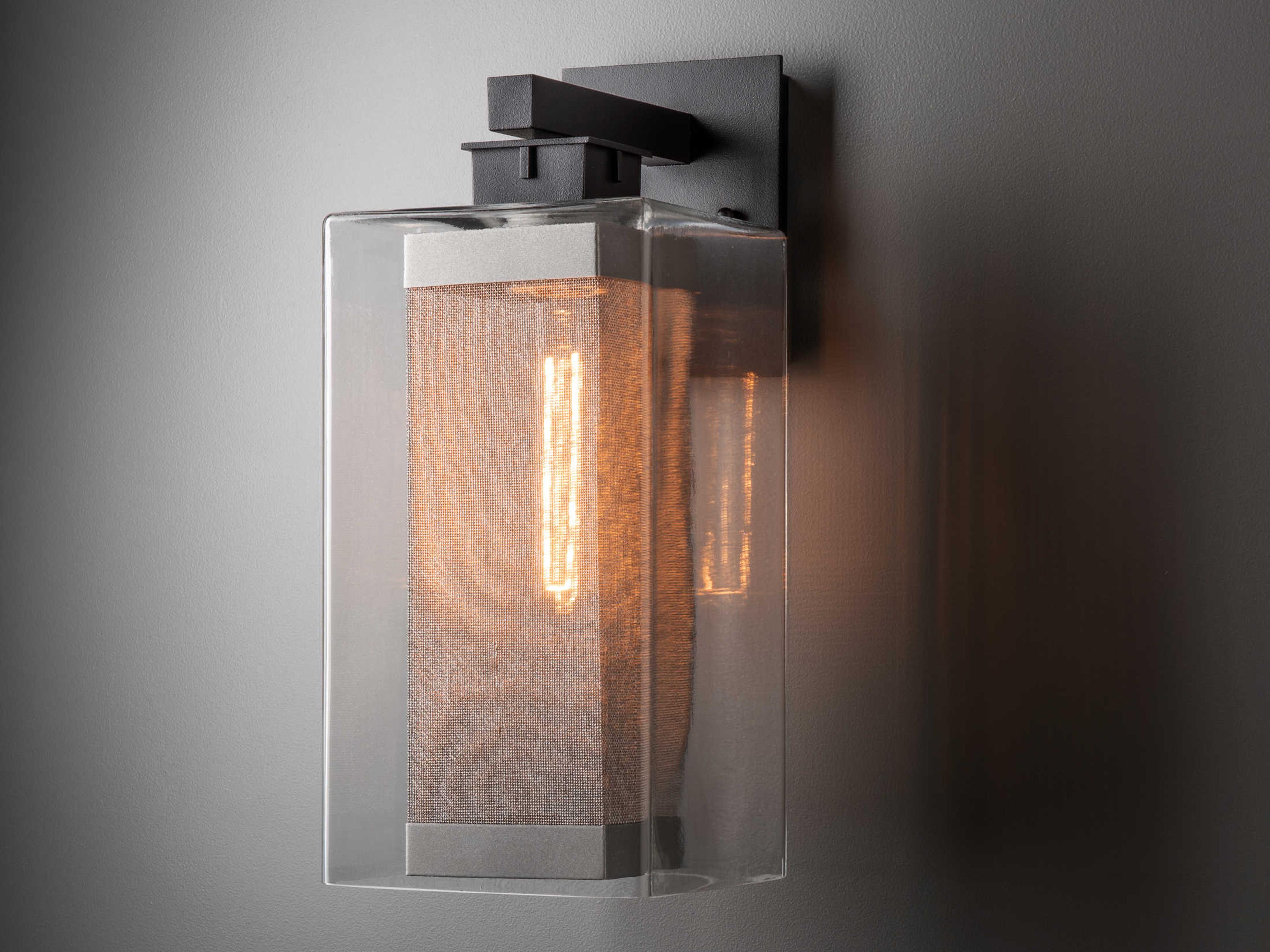 Hubbardton Forge Polaris 1 - Light Glass Outdoor Wall Light