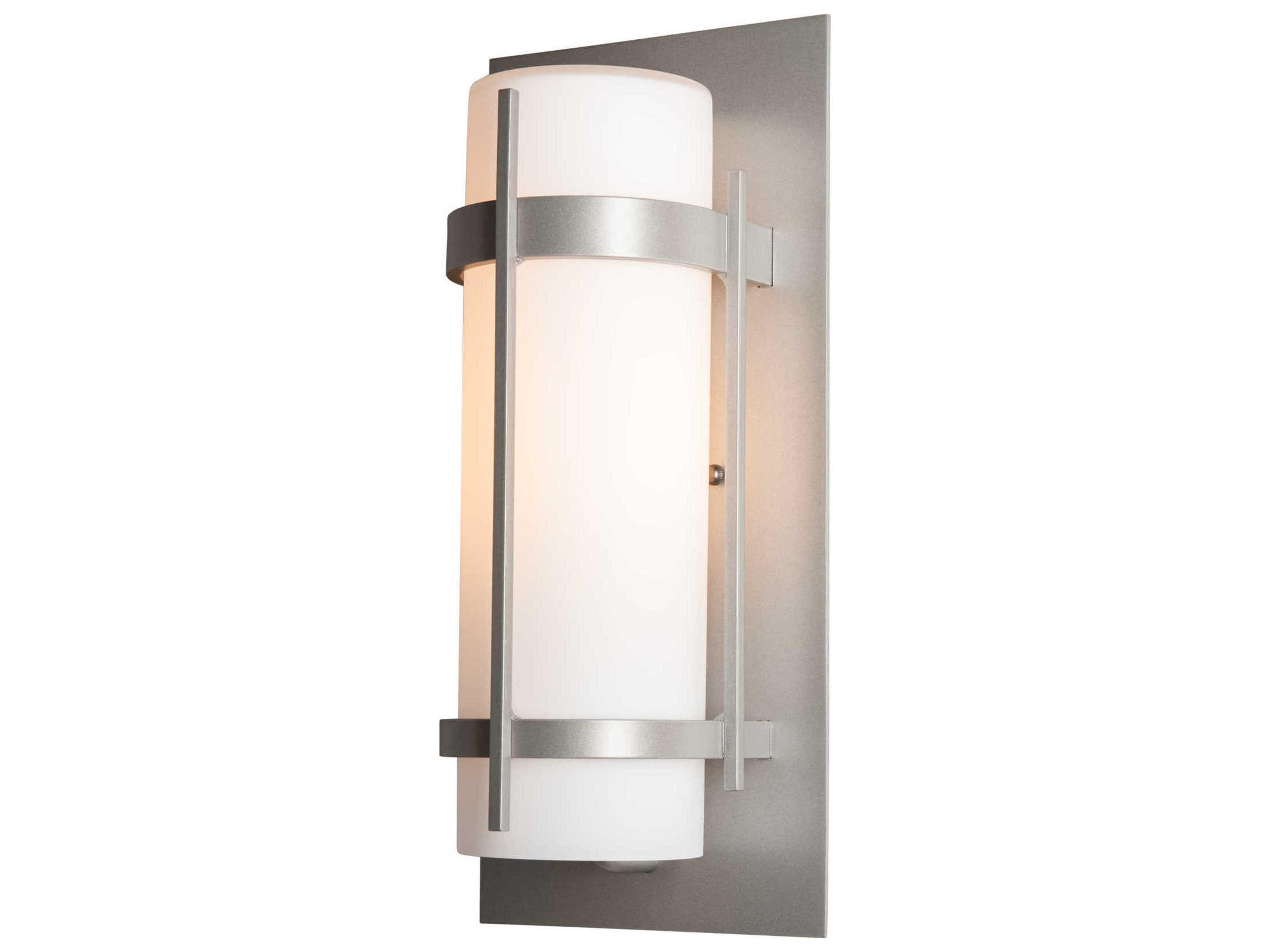 Hubbardton Forge Banded 1 - Light Incandescent Outdoor Wall Light