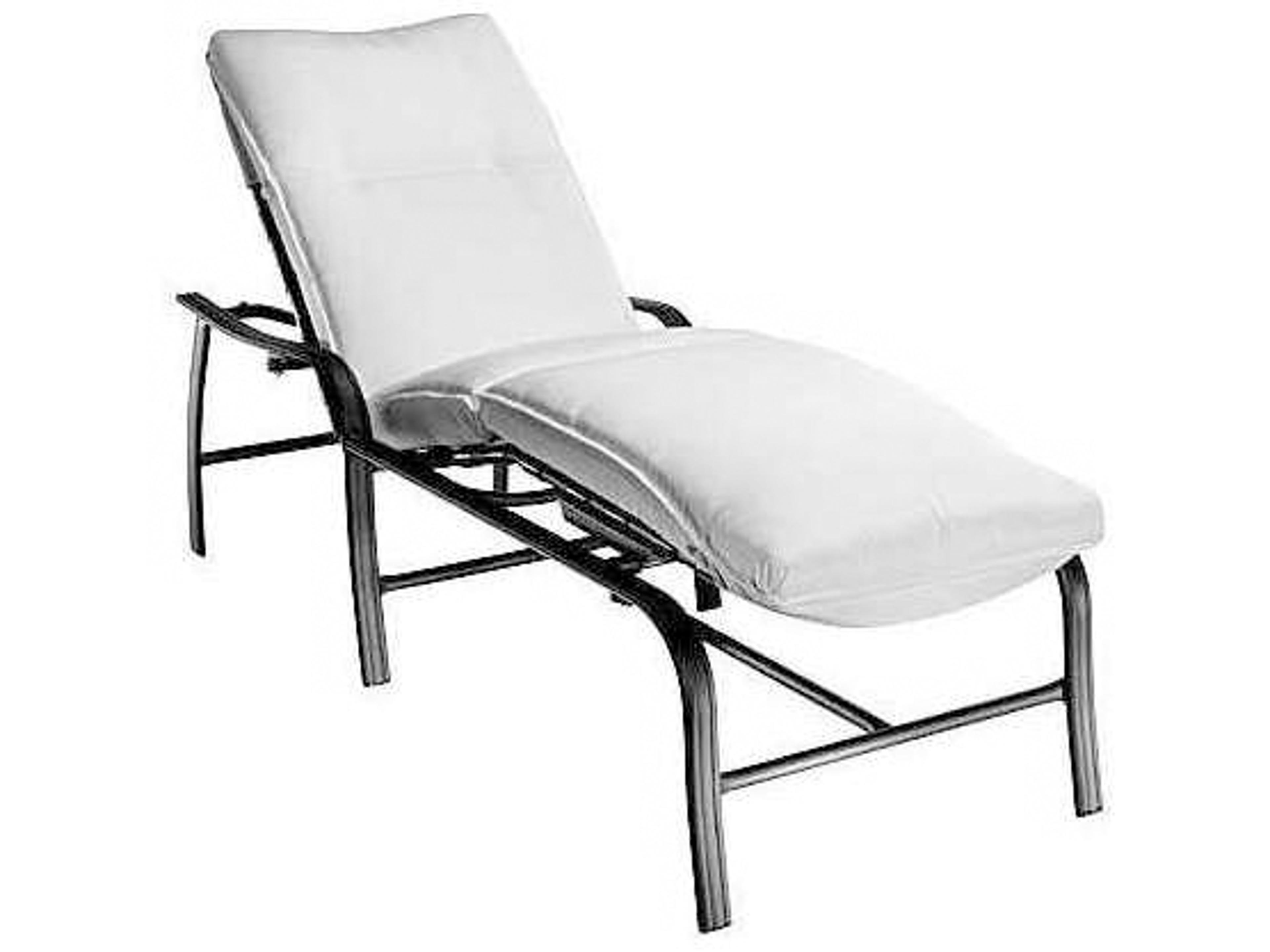 Holly Hill High Back Swivel Rocker Outdoor Chair