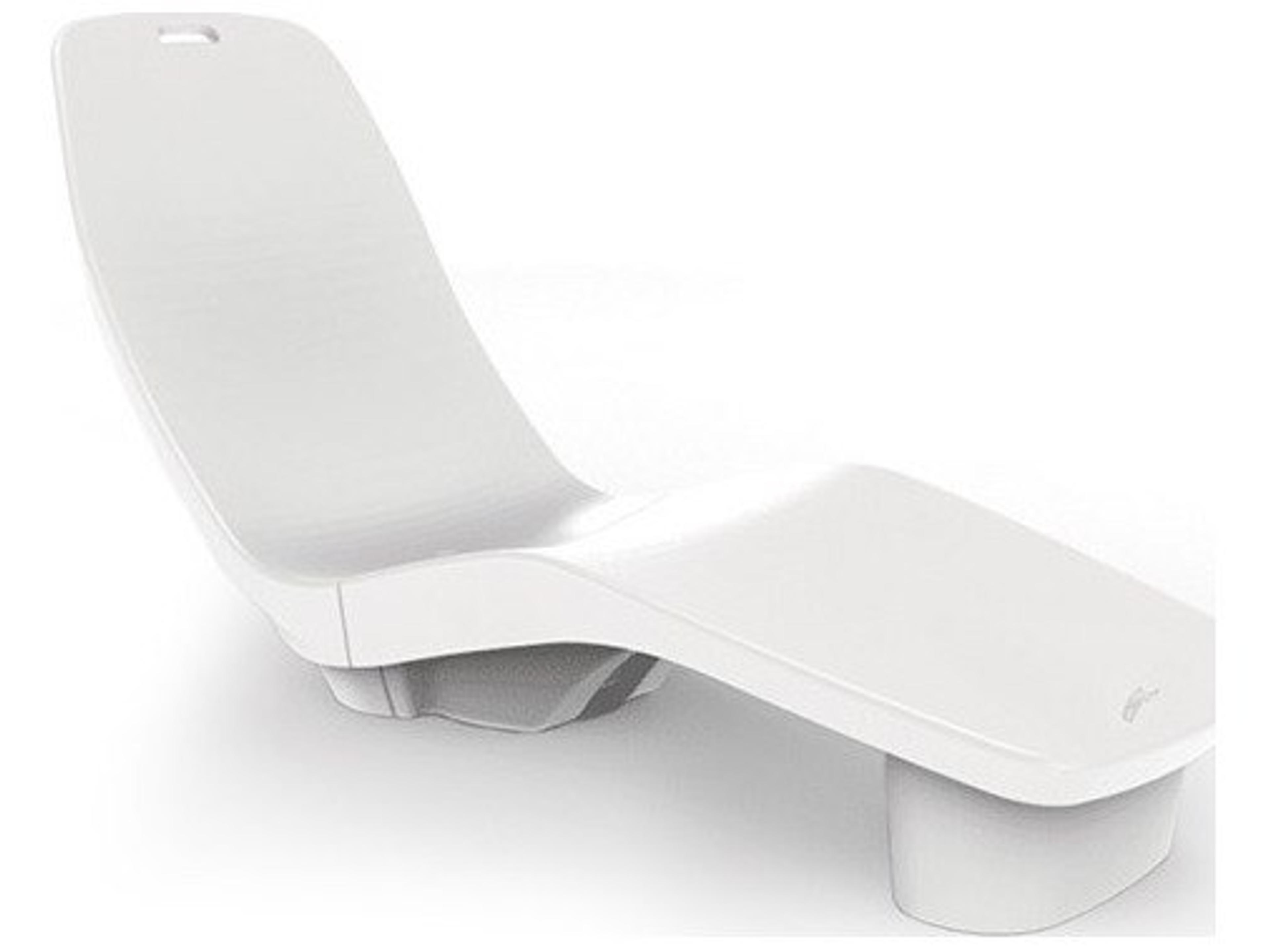 In-pool Series Armless Lounger with 4" Riser