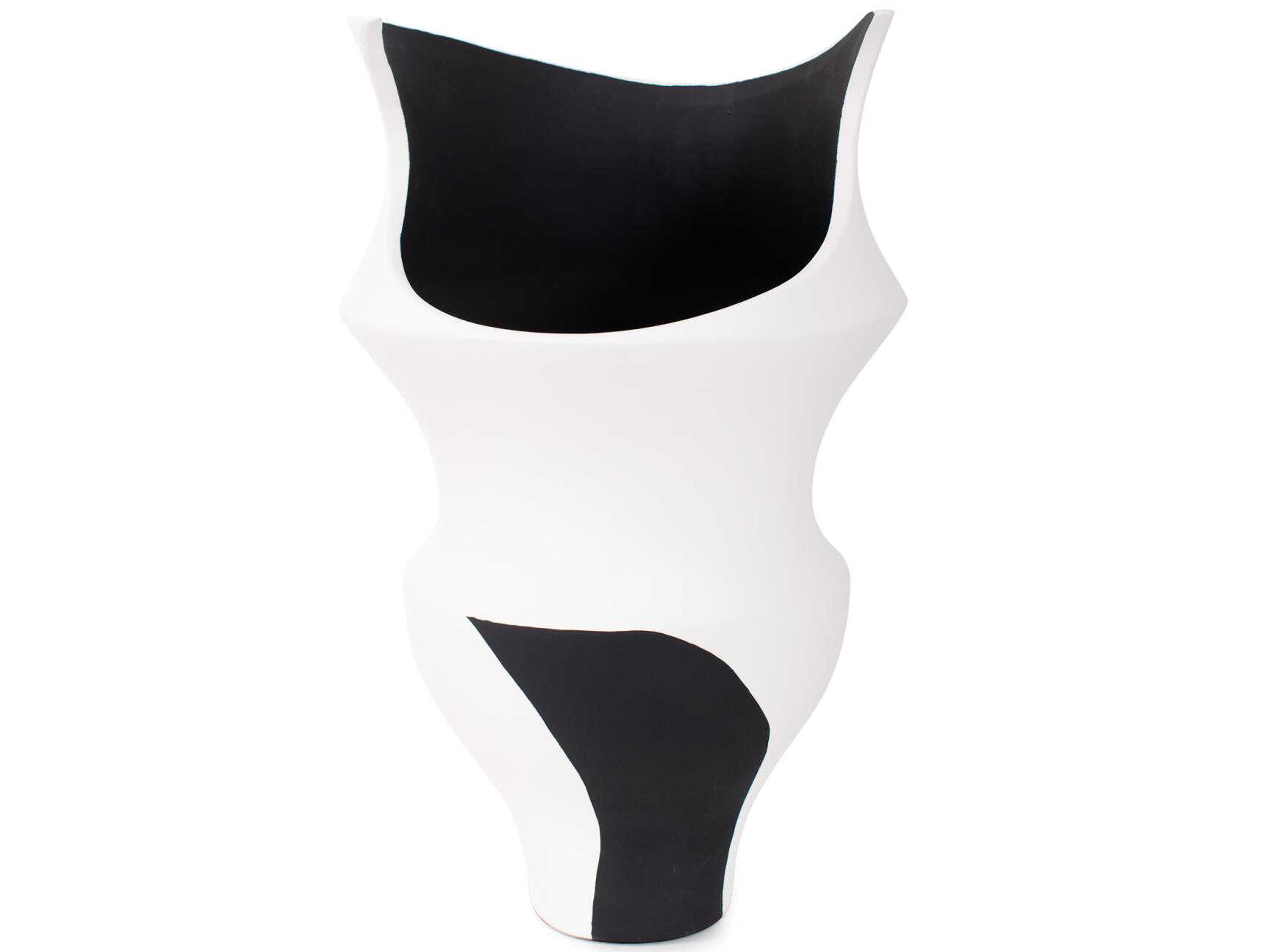 White Black Rapsie Vase