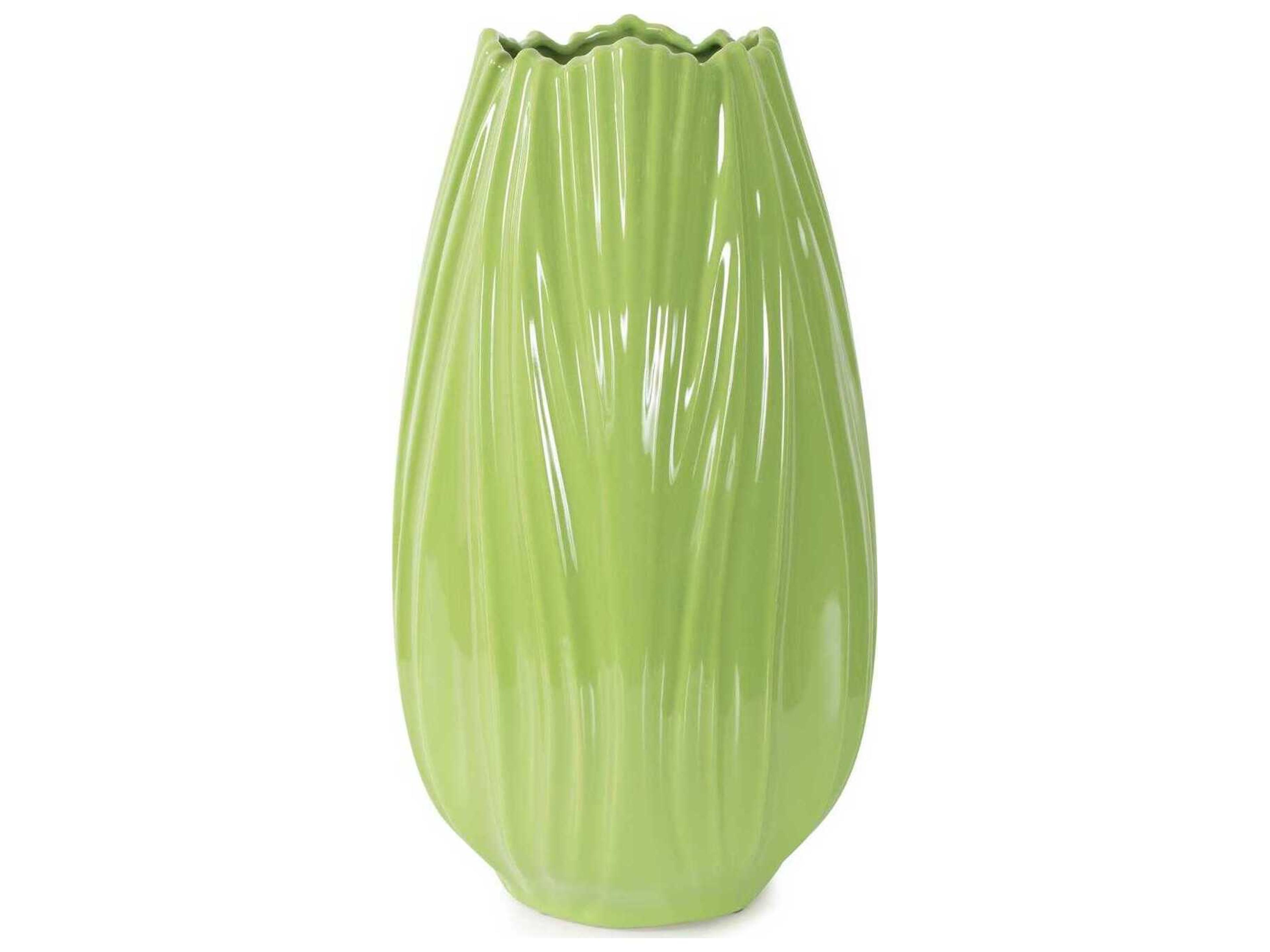 Field Glossy Green Vase