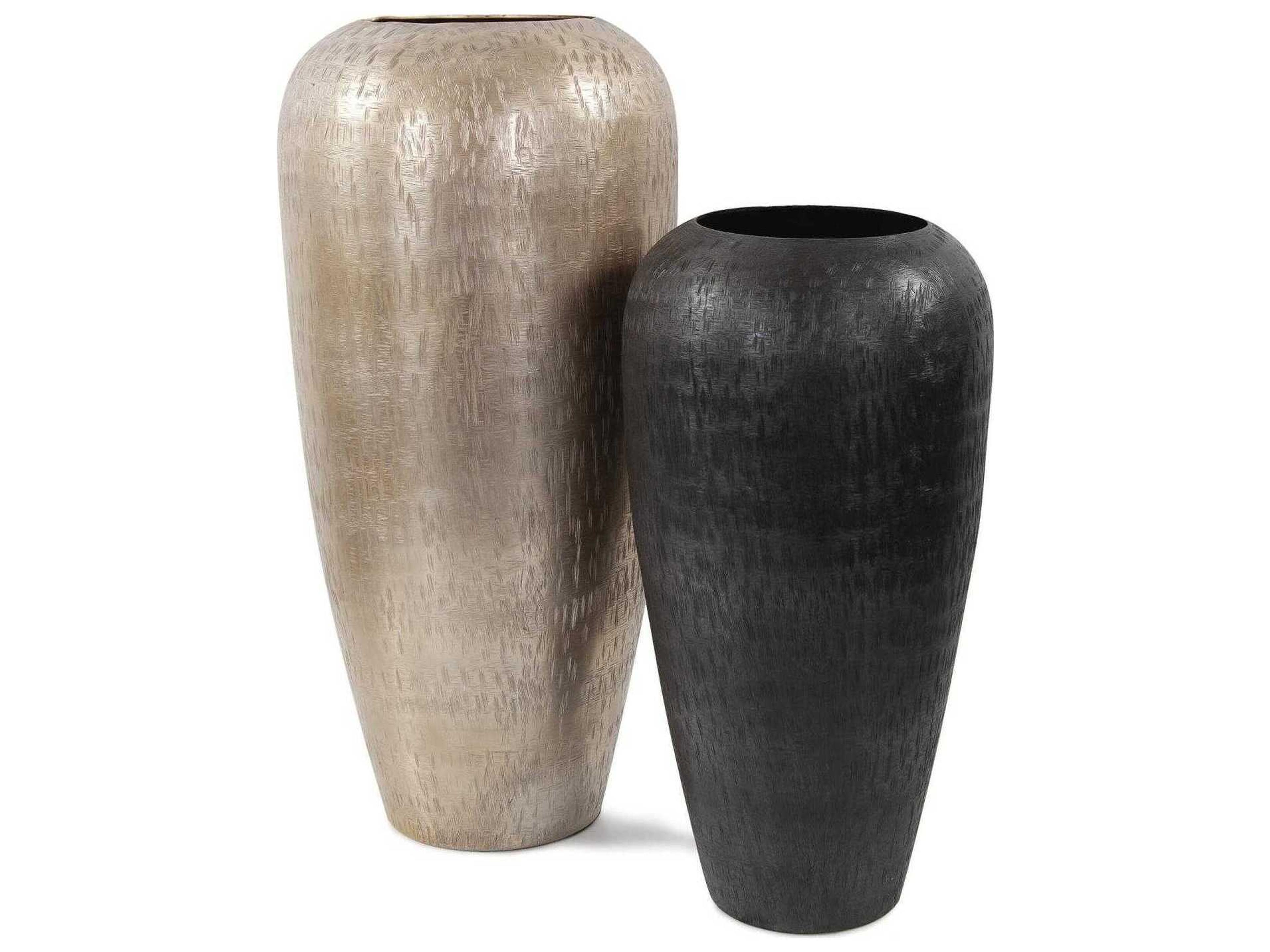 Howard Elliott Etched Crossways Champagne Classic Torpedo Vase