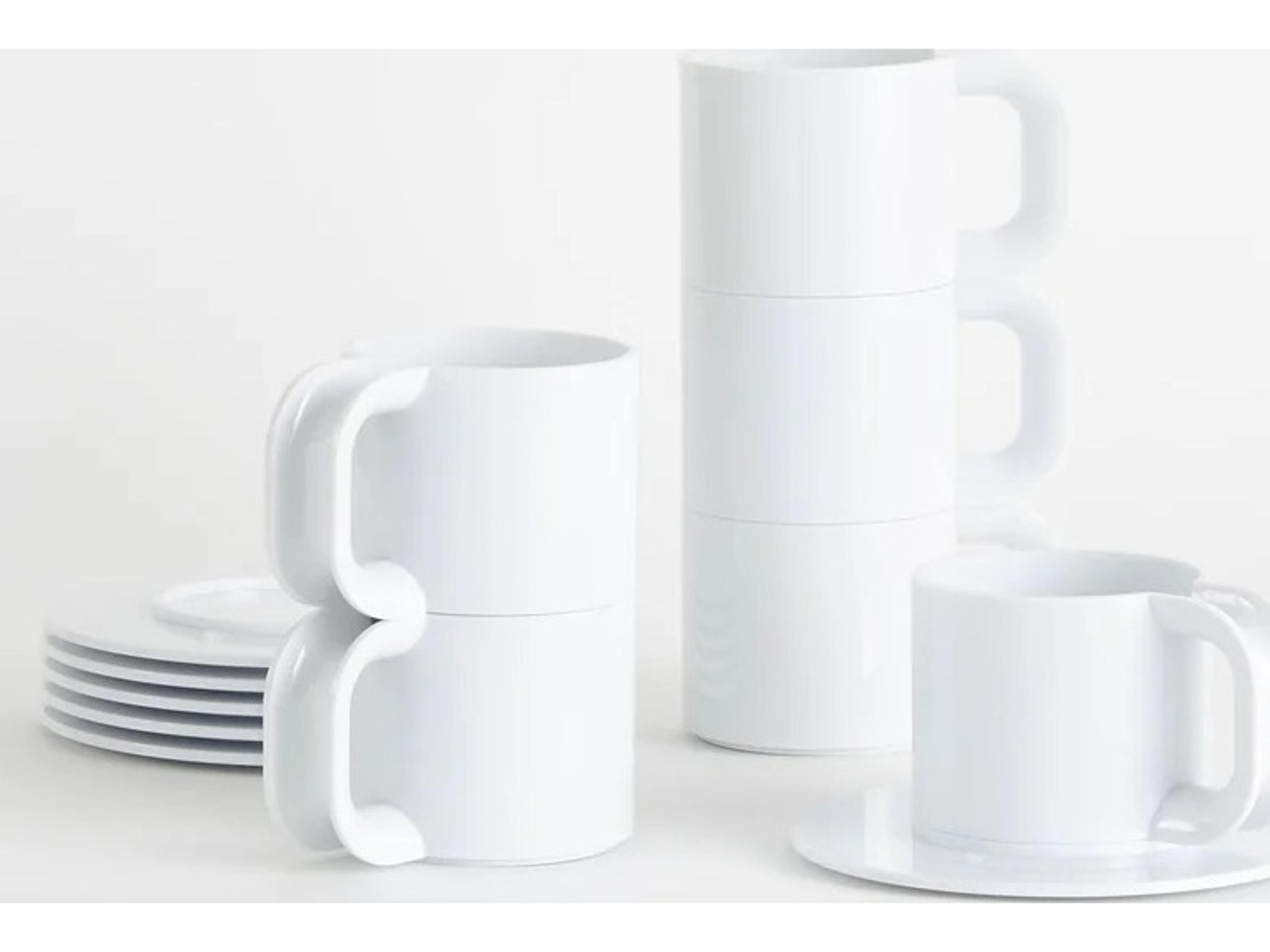 Heller Max 2 Cups and Saucers - White Set of 12