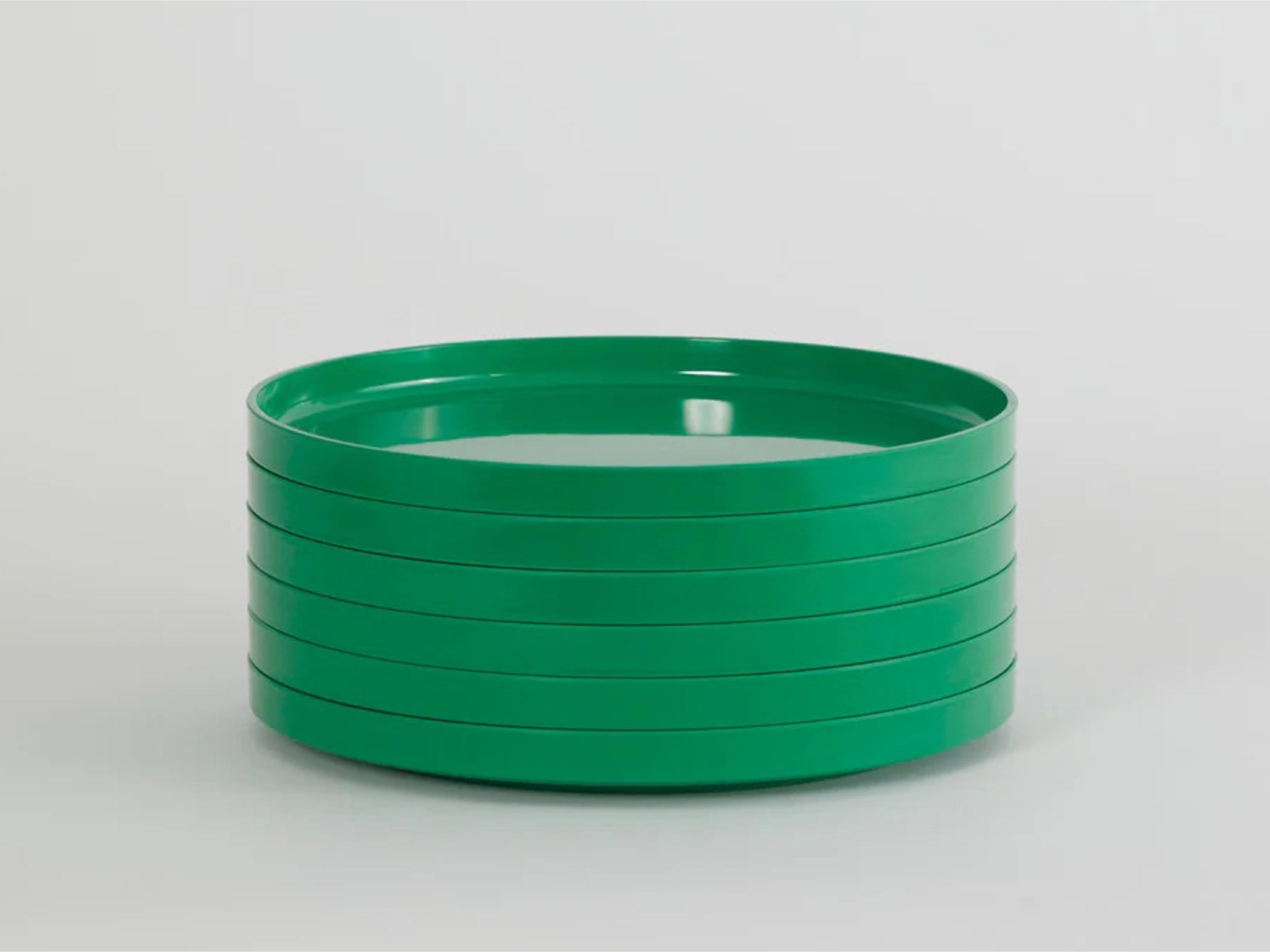 Heller Max Green Dinnerware Kit 24 (6 dinner plates, 6 salad plates, 6 bowls, 6 mugs)