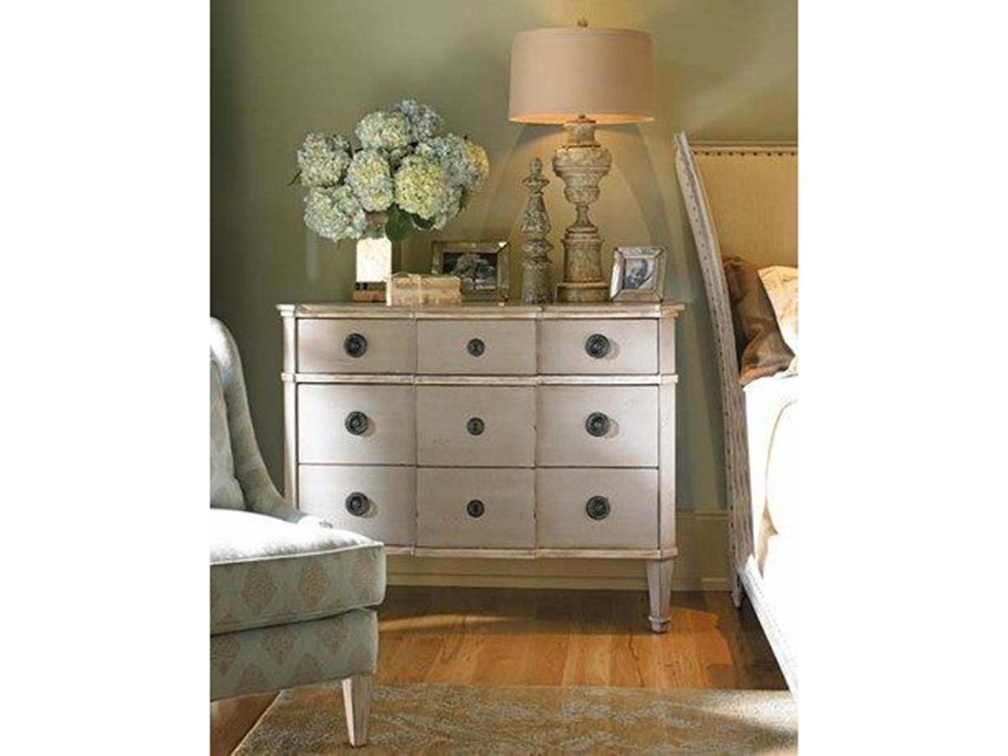 Hickory White Anthology 3-Drawer Accent Chest