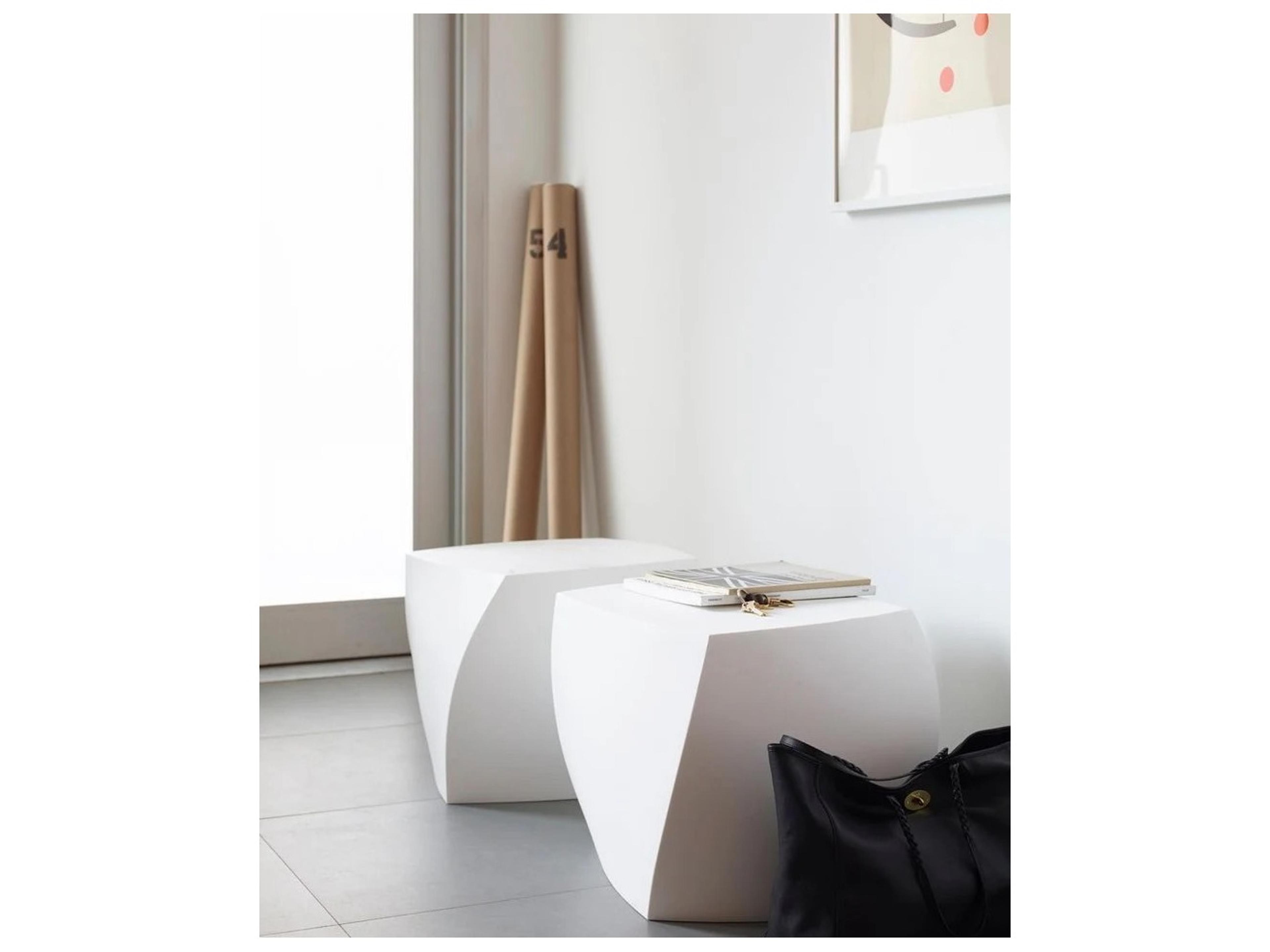 Heller Outdoor Gehry White Polypropylene Square End Table