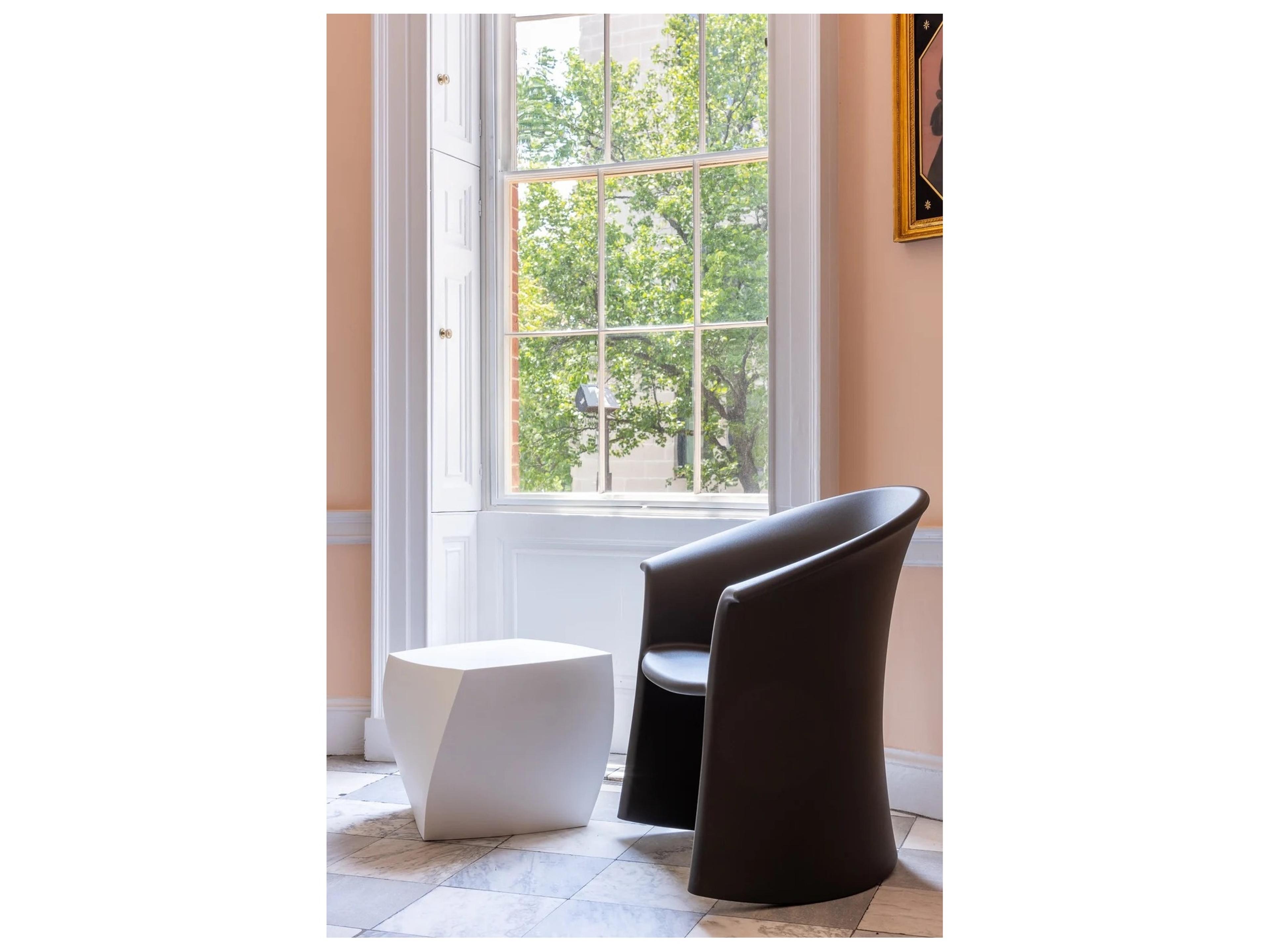 Heller Outdoor Gehry White Polypropylene Square End Table