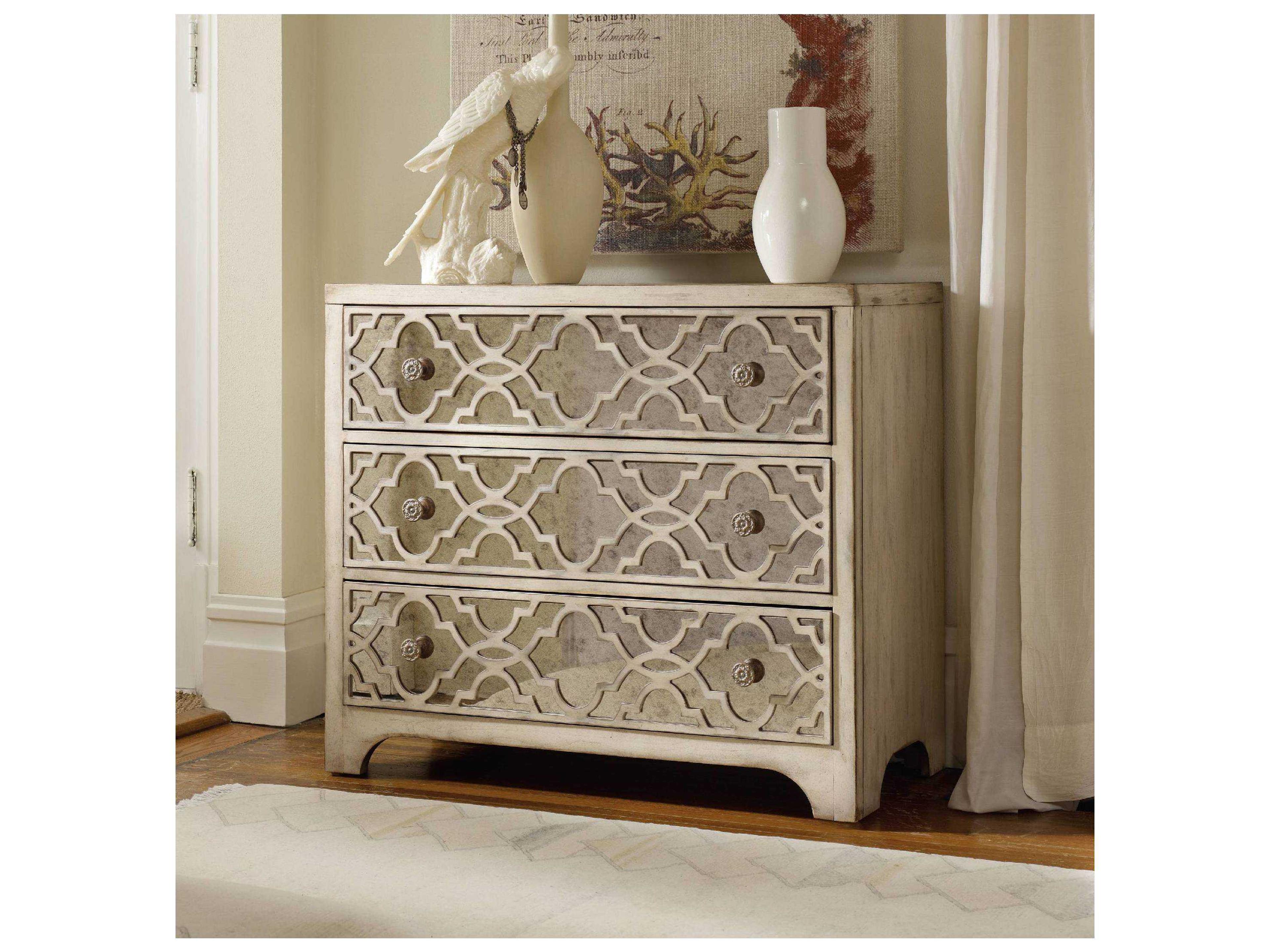 Luxecor Heritage 3-Drawers White Cedar Wood Accent Chest