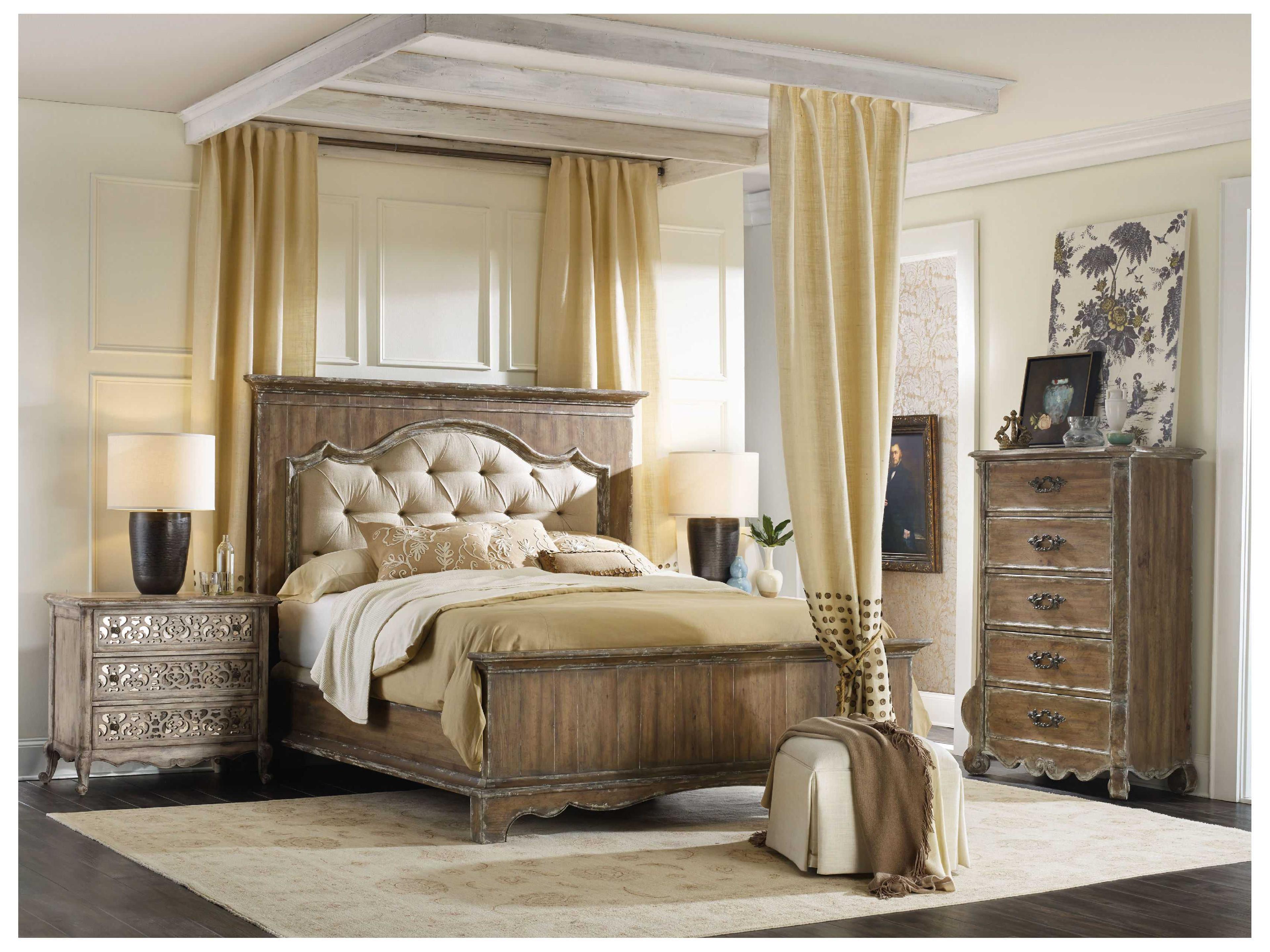 Luxecor Heritage Brown Hardwood Upholstered King Panel Bed