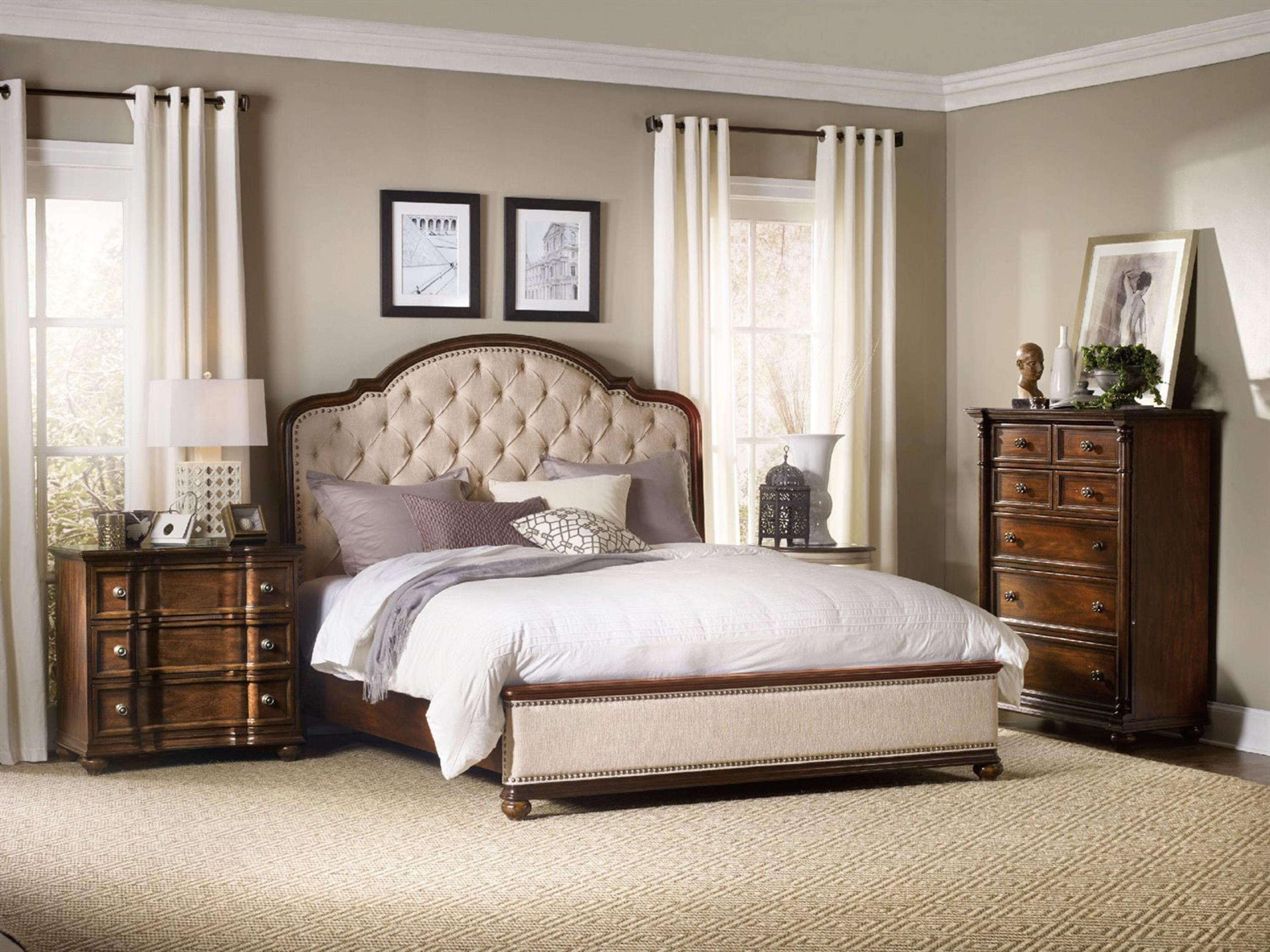 Luxecor Heritage Bachelor 3-Drawers Brown Mahogany Wood Chest Nightstand