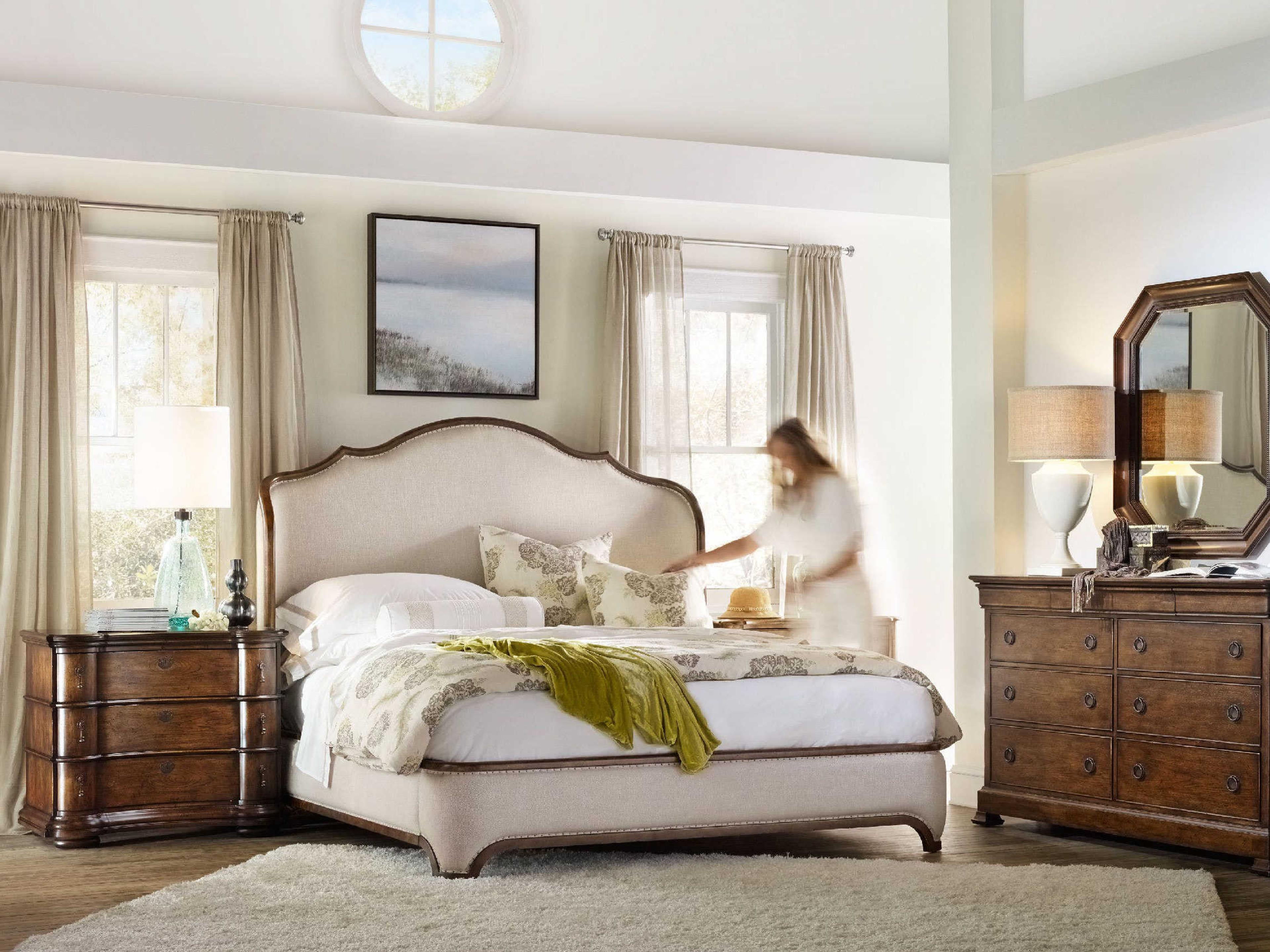 Luxecor Heritage 9-Drawers Brown Rubberwood Double Dresser