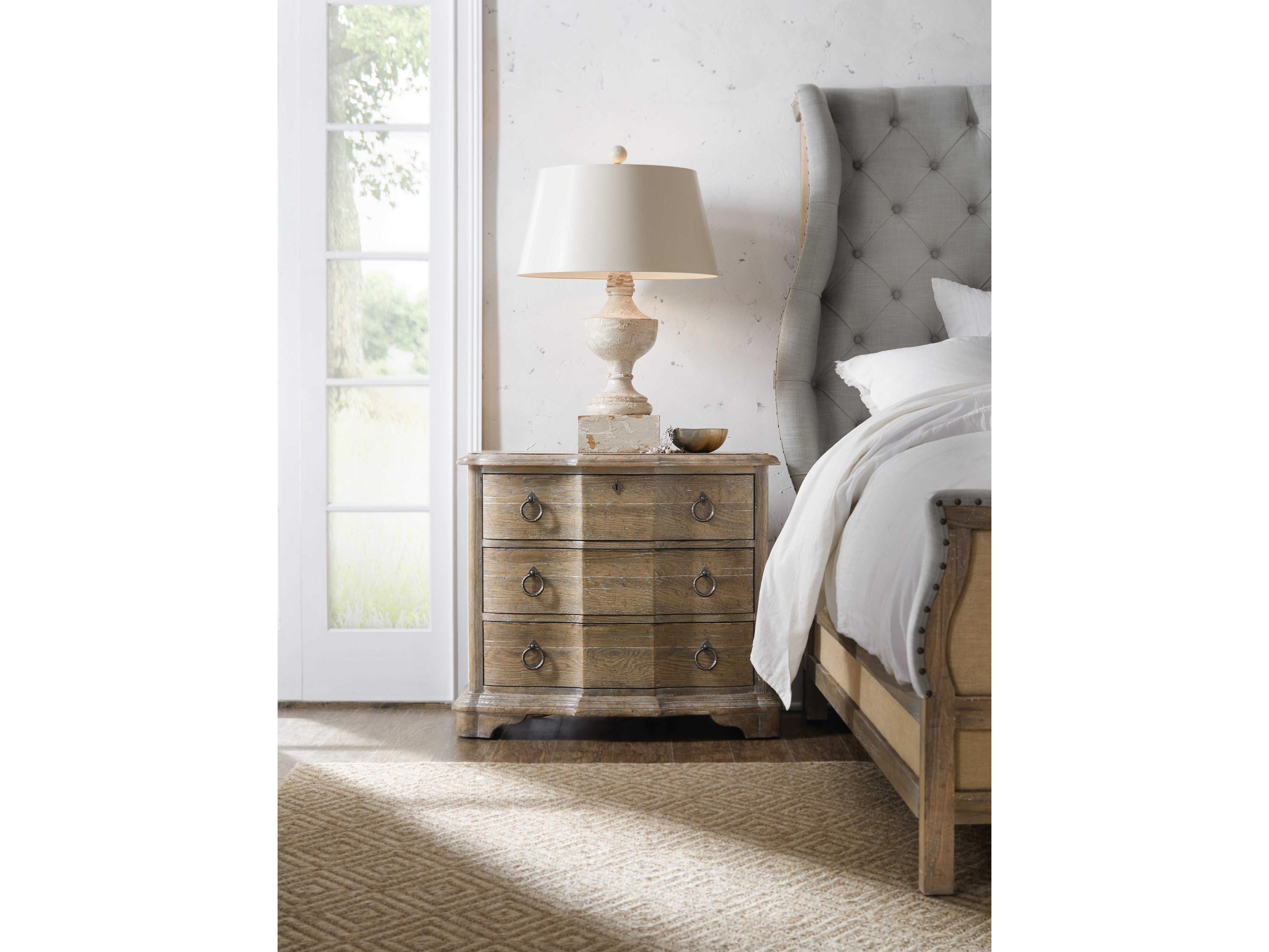Luxecor Heritage 3-Drawers Brown Cedar Wood Nightstand