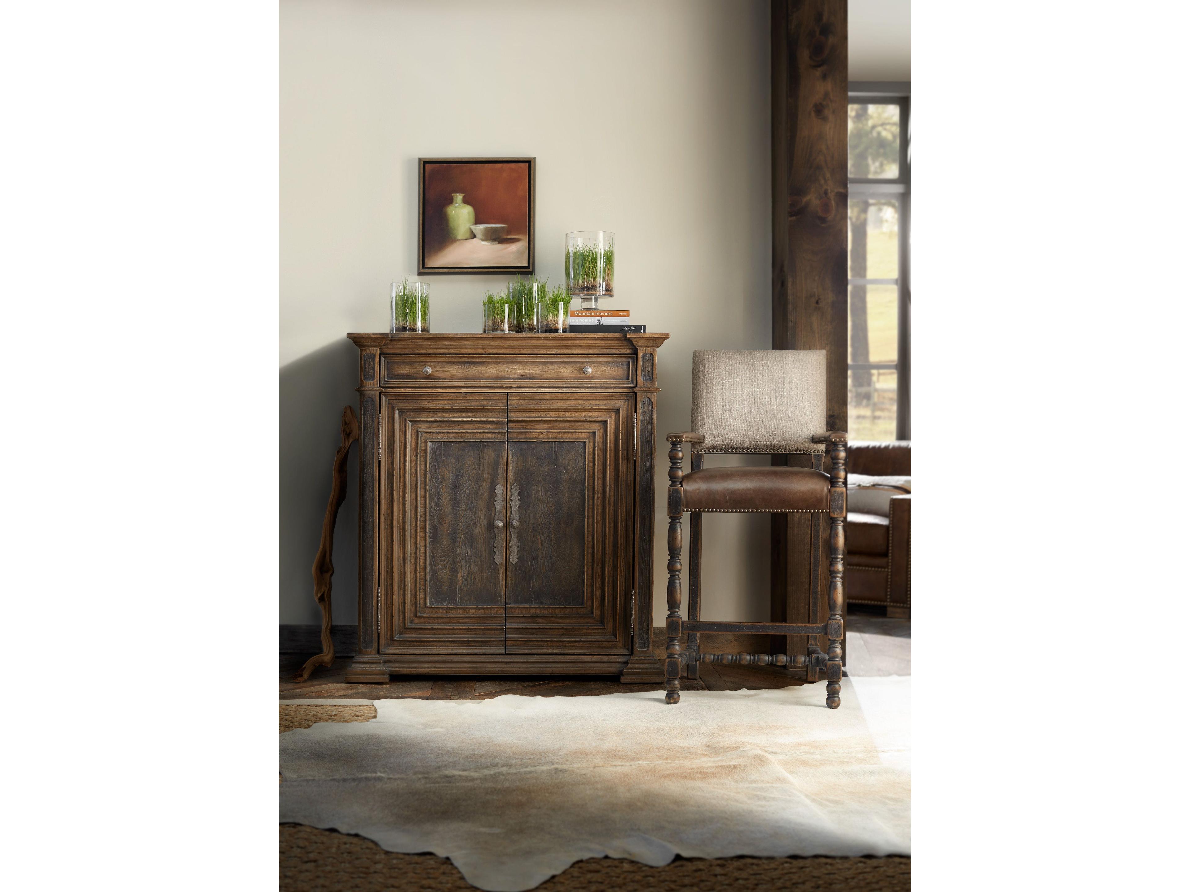 Luxecor Heritage Leather Hardwood Black Counter Stool