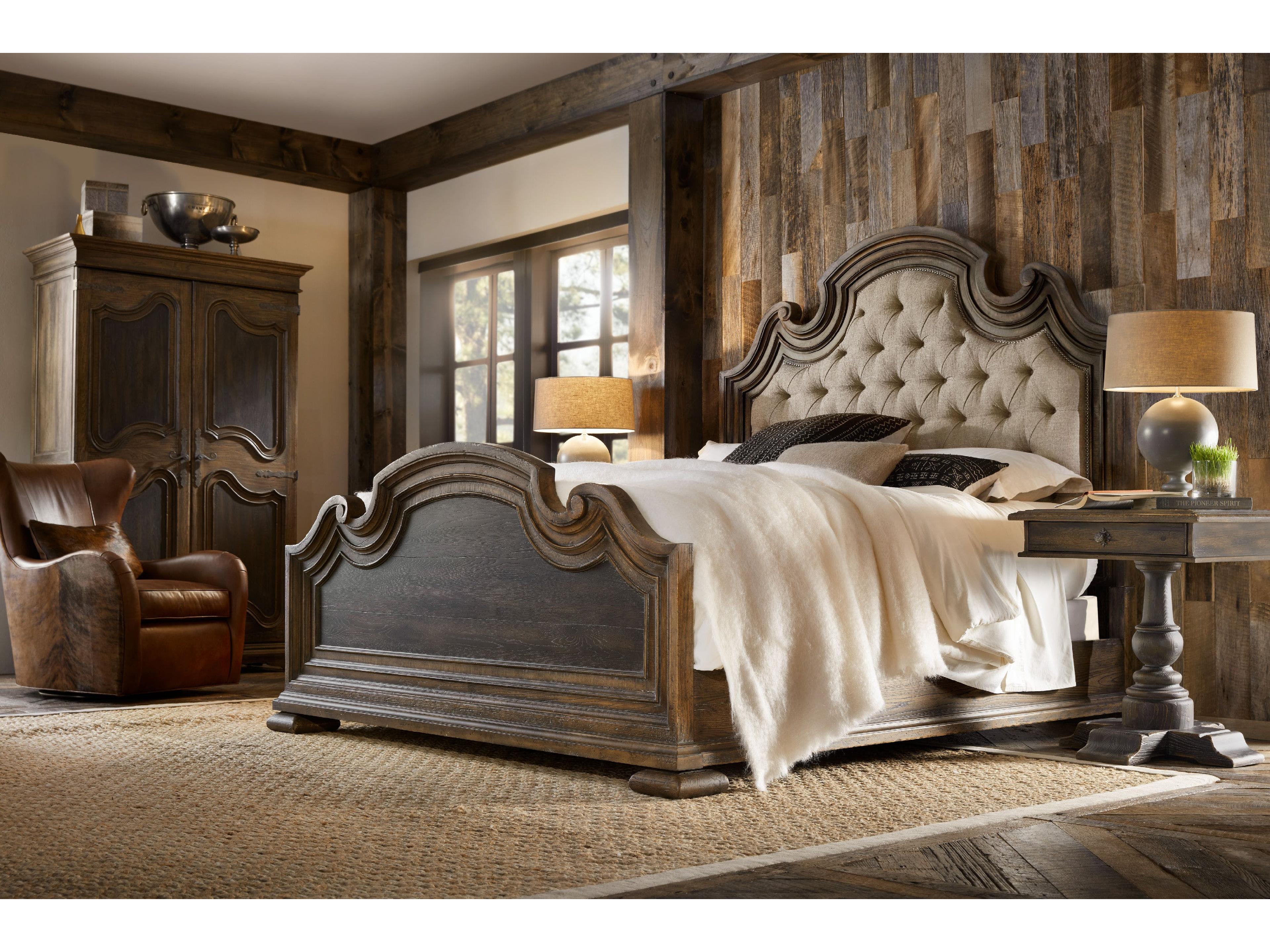 Luxecor Heritage Hardwood Upholstered California King Panel Bed