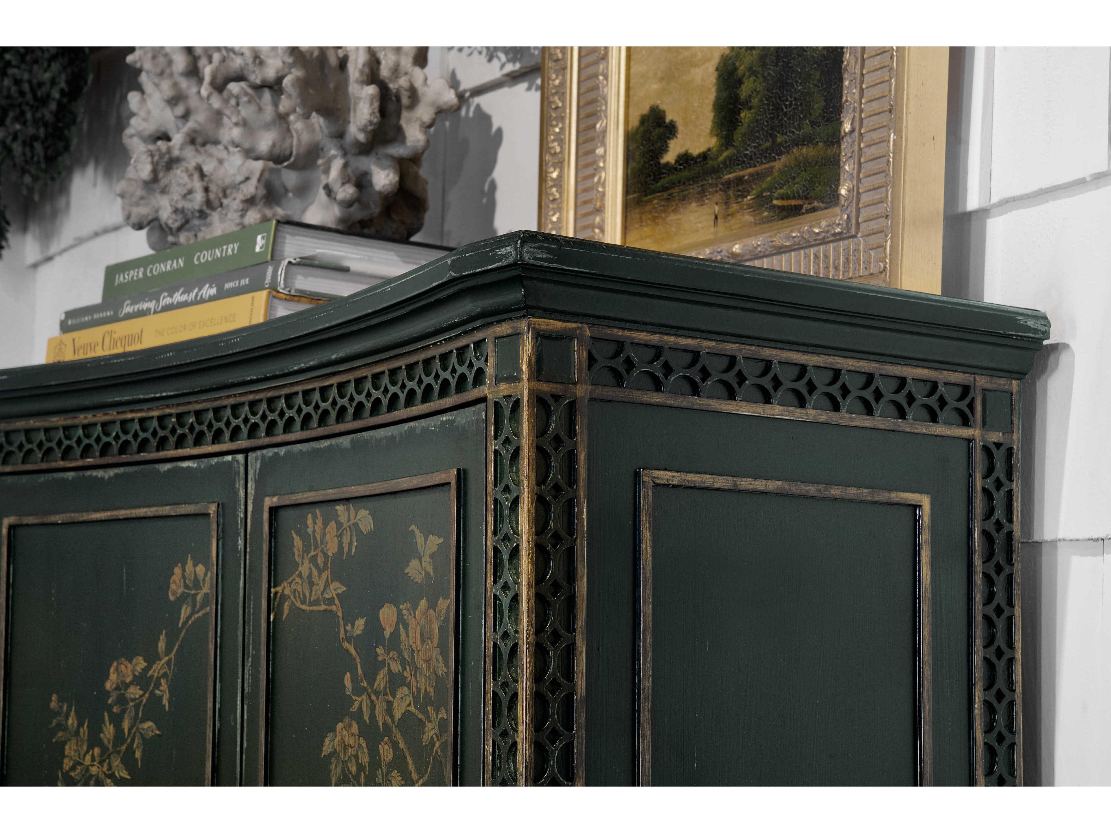 Luxecor Heritage Green Maple Wood Accent Chest