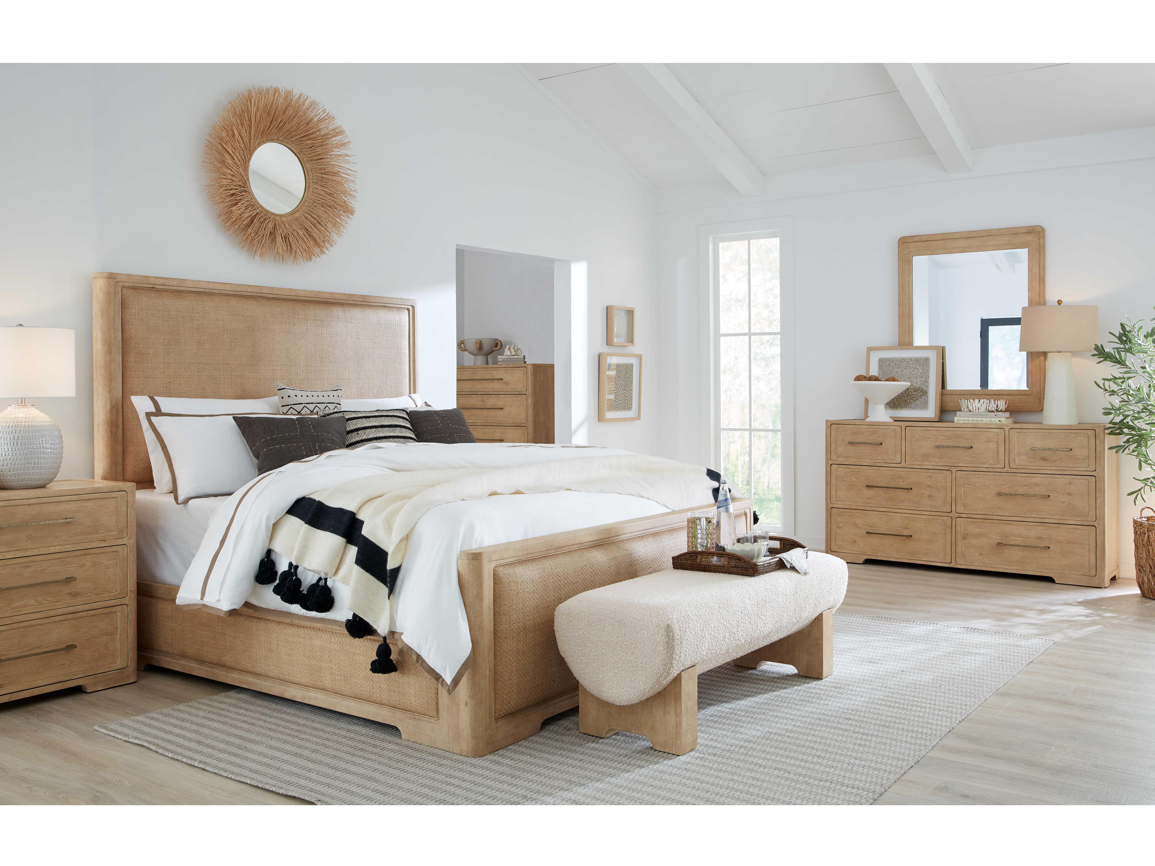 Hooker Furniture Retreat 7-Drawers Brown Solid Wood Dresser