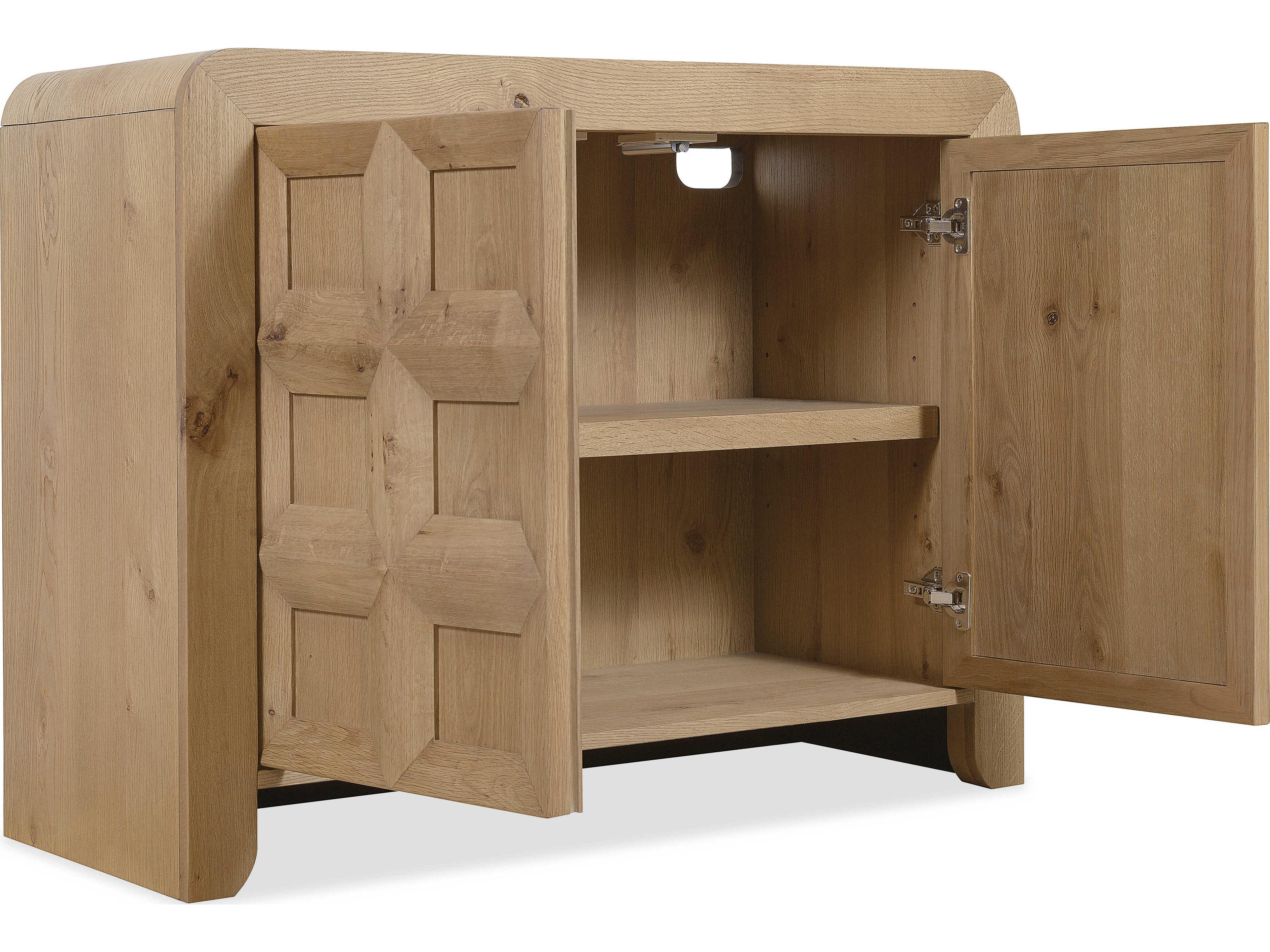 Hooker Furniture Commerce And Market Natural Oak Brown Wood Accent Chest