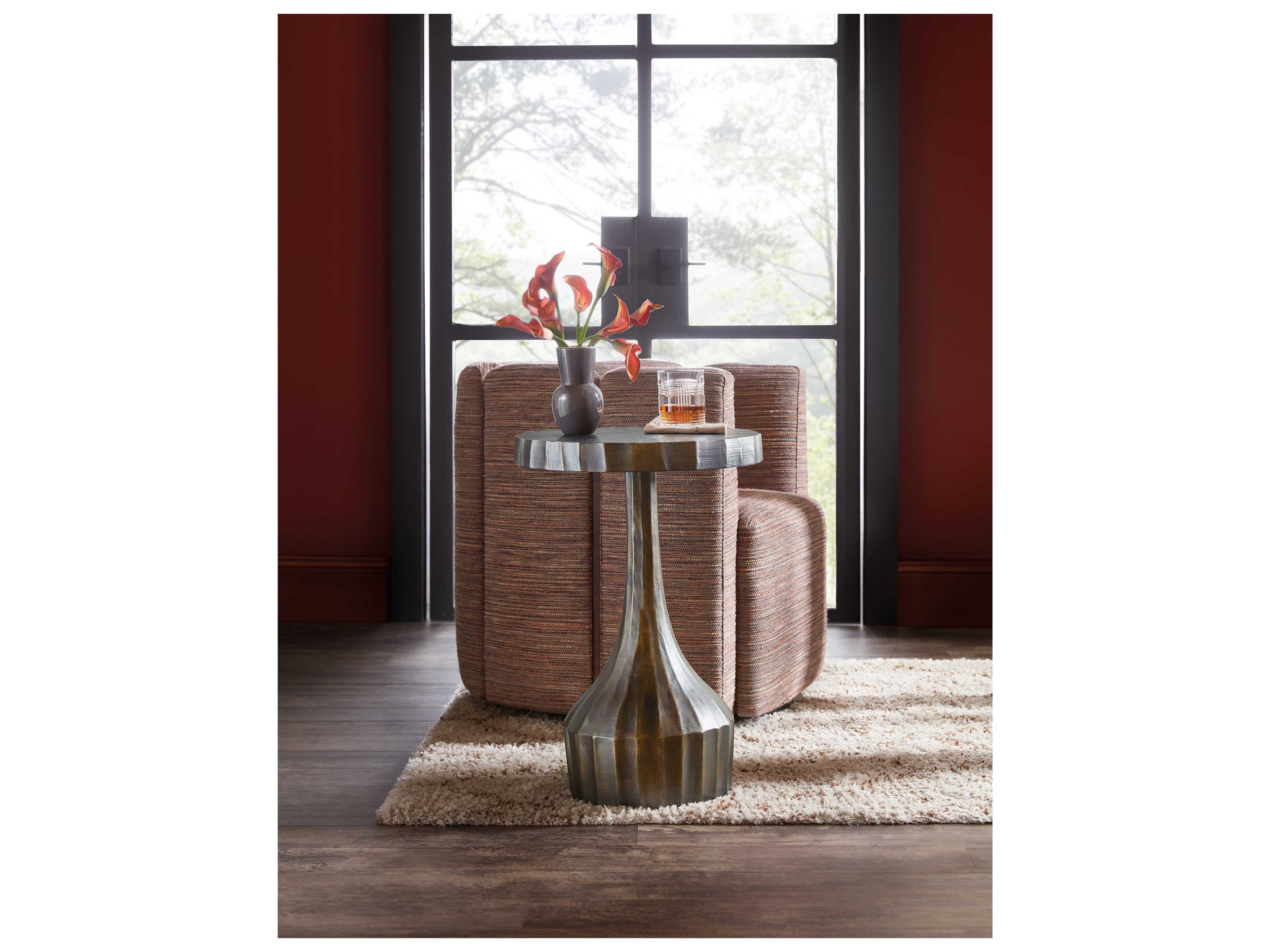 Hooker Furniture Commmarket Round Resin Browns End Table