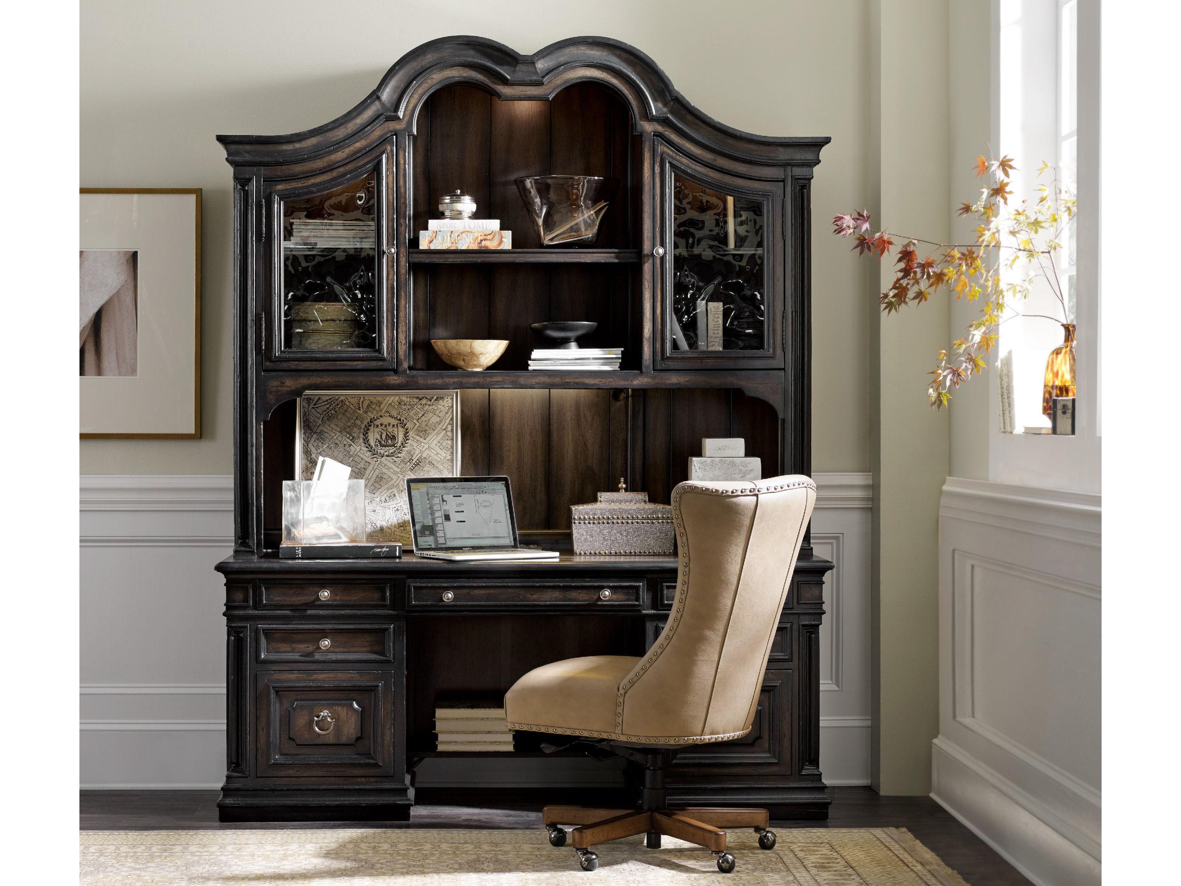 Hooker Furniture Lynn Beige Leather Adjustable Swivel Tilt Executive Desk Chair