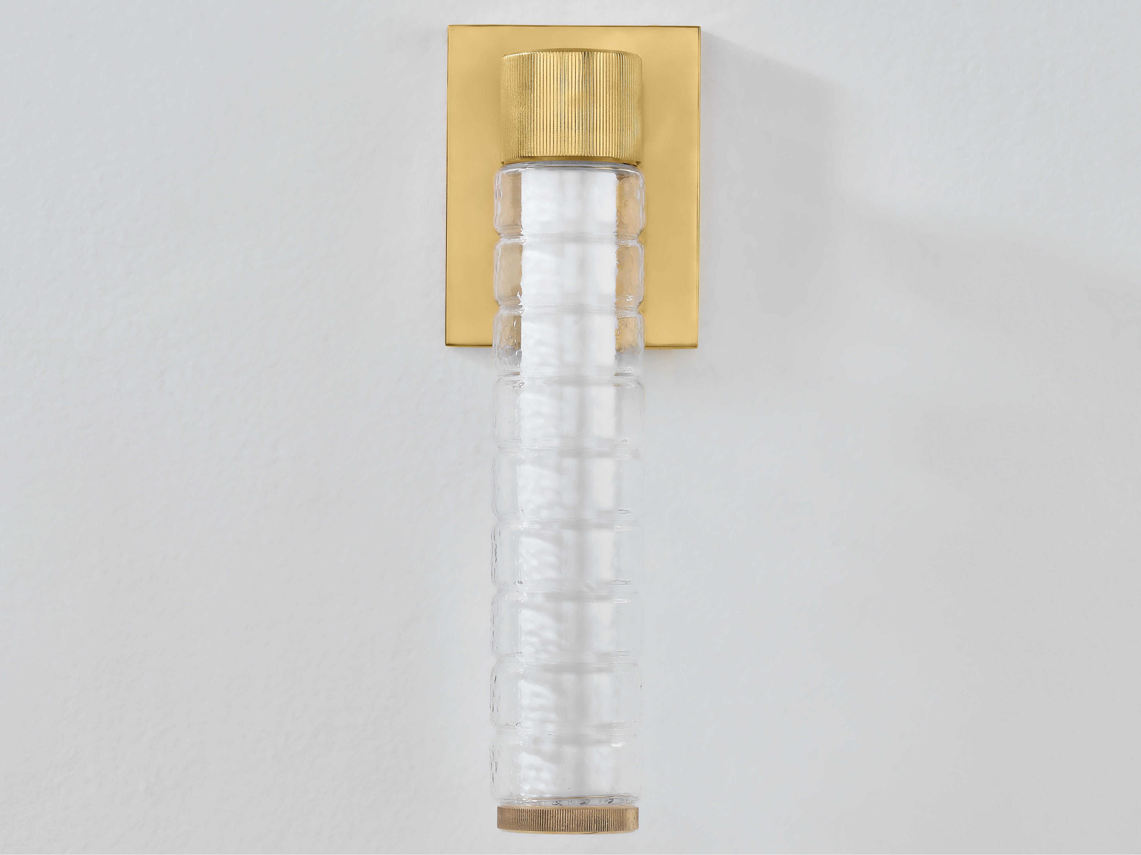 Hudson Valley Castor 1-Light Aged Brass Wall Sconce