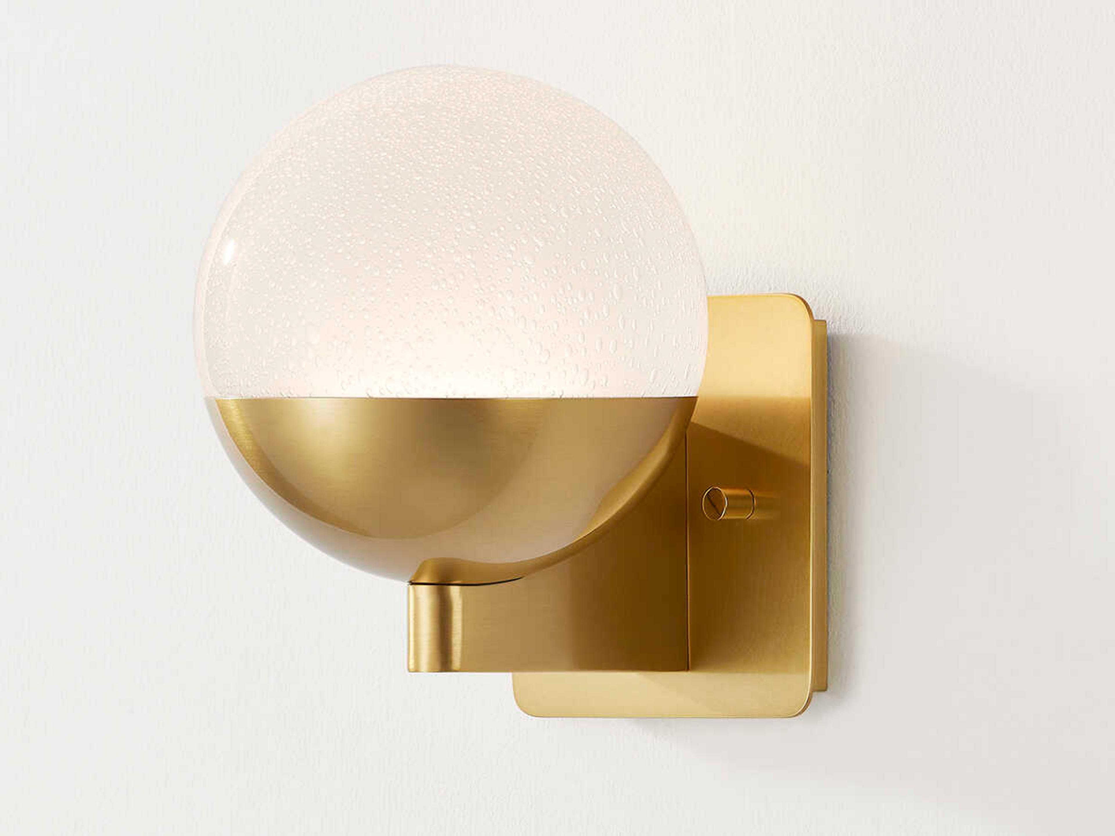 Hudson Valley Rochford 1-Light Aged Brass Wall Sconce