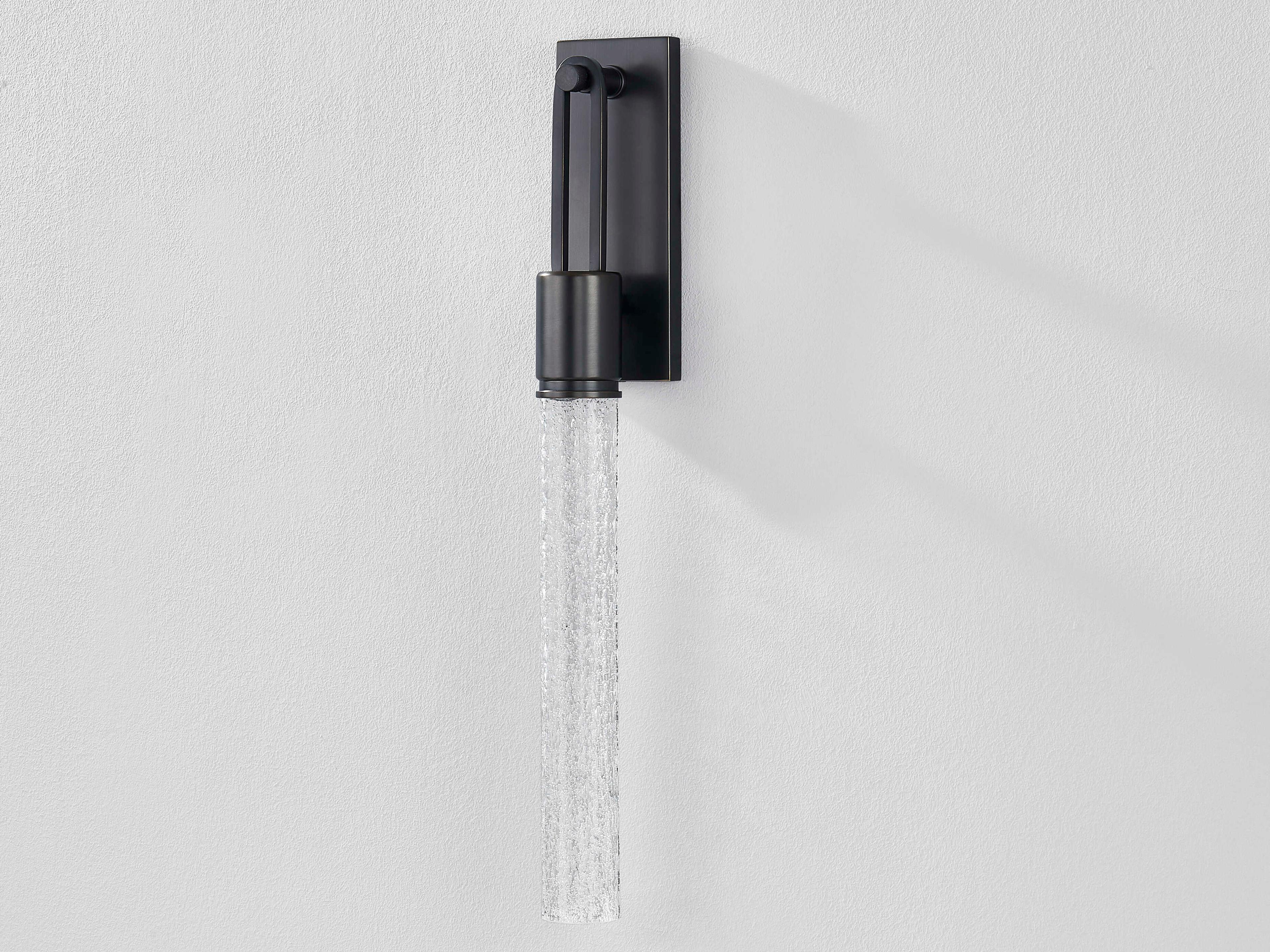 Hudson Valley Raynham 1-Light Distressed Bronze Wall Sconce