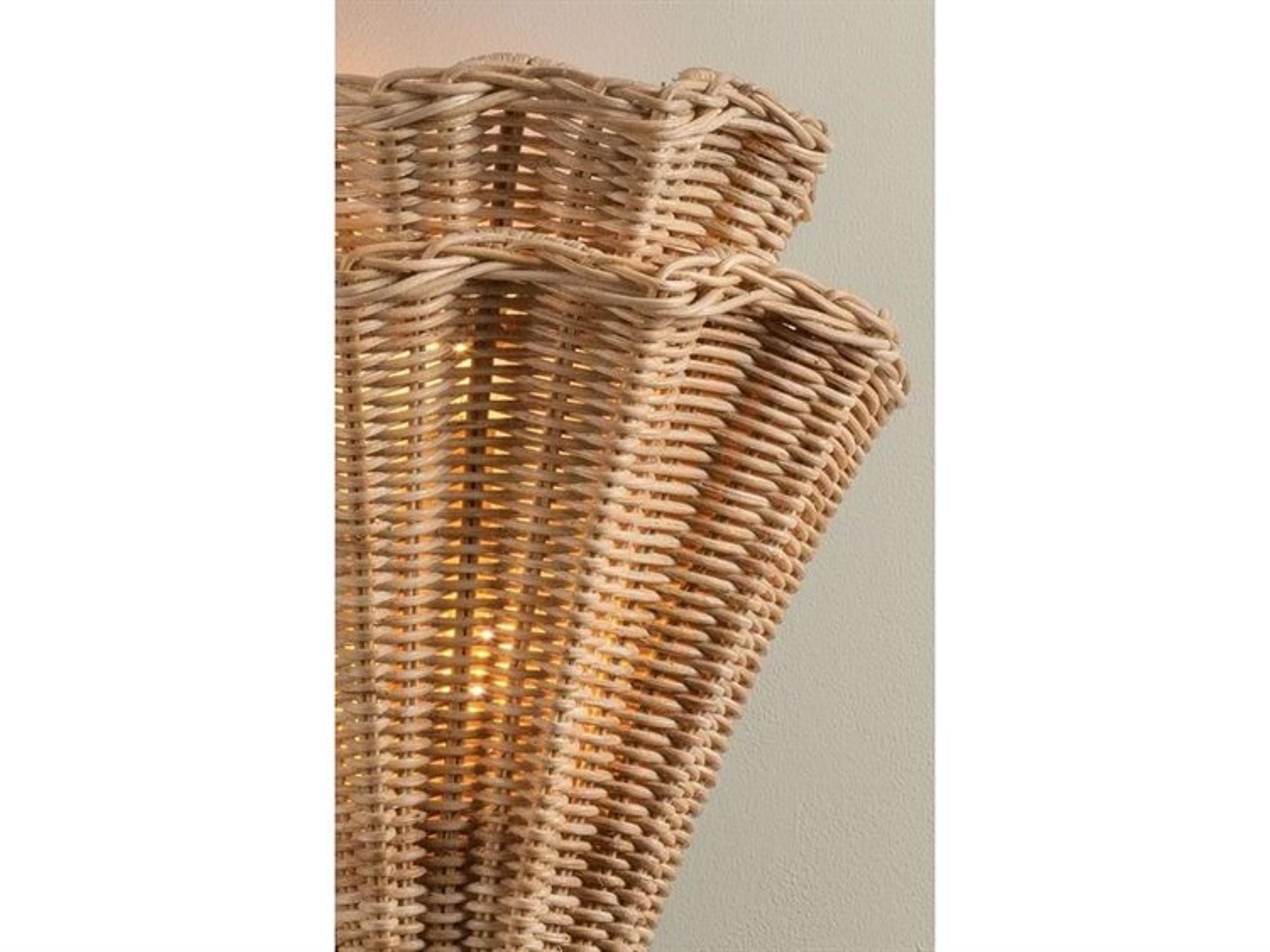 Hudson Valley Arverne 2-Light Vintage Gold Leaf Wall Sconce