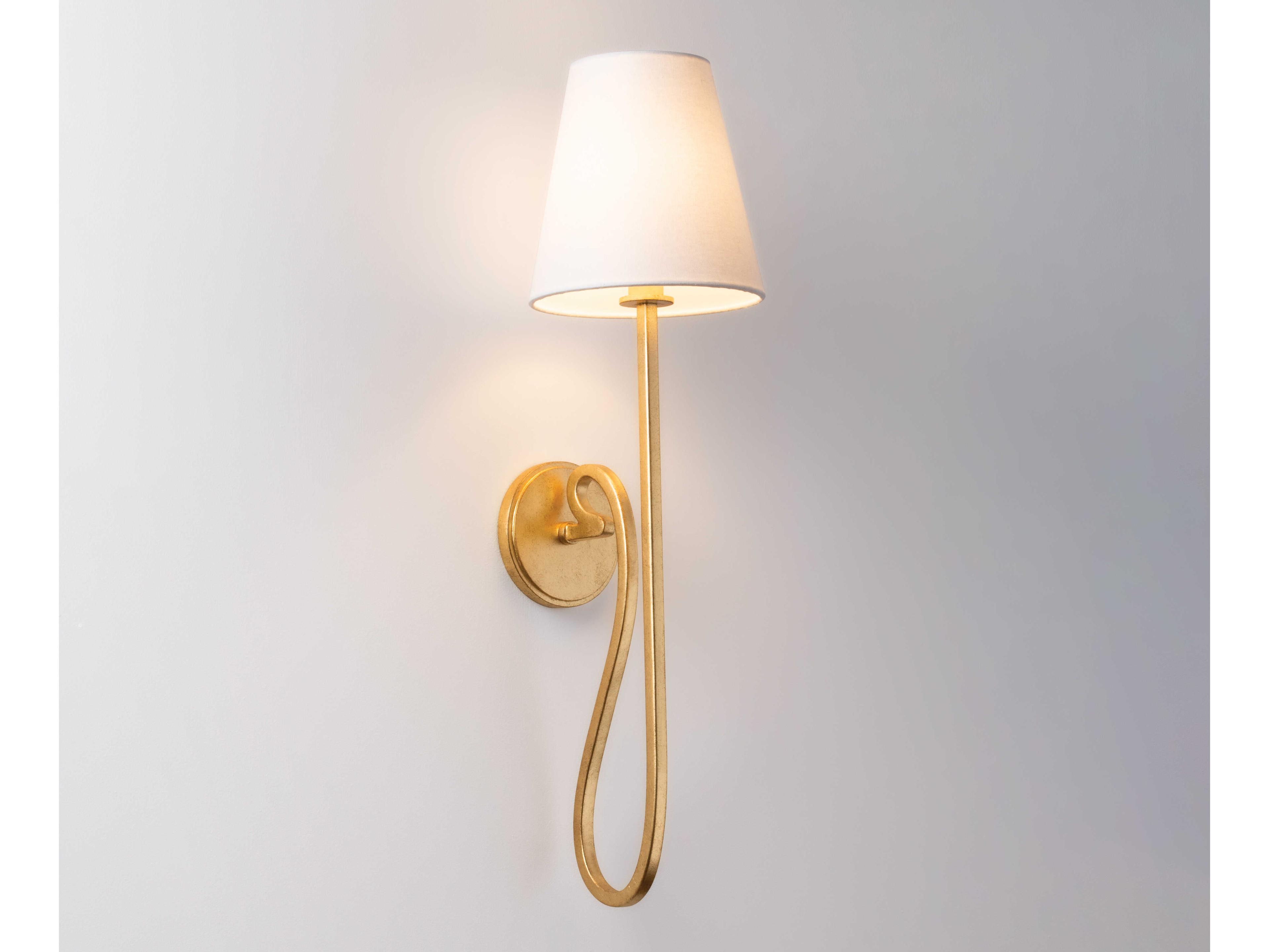 Hudson Valley Elmhurst 1-Light Vintage Gold Leaf Wall Sconce