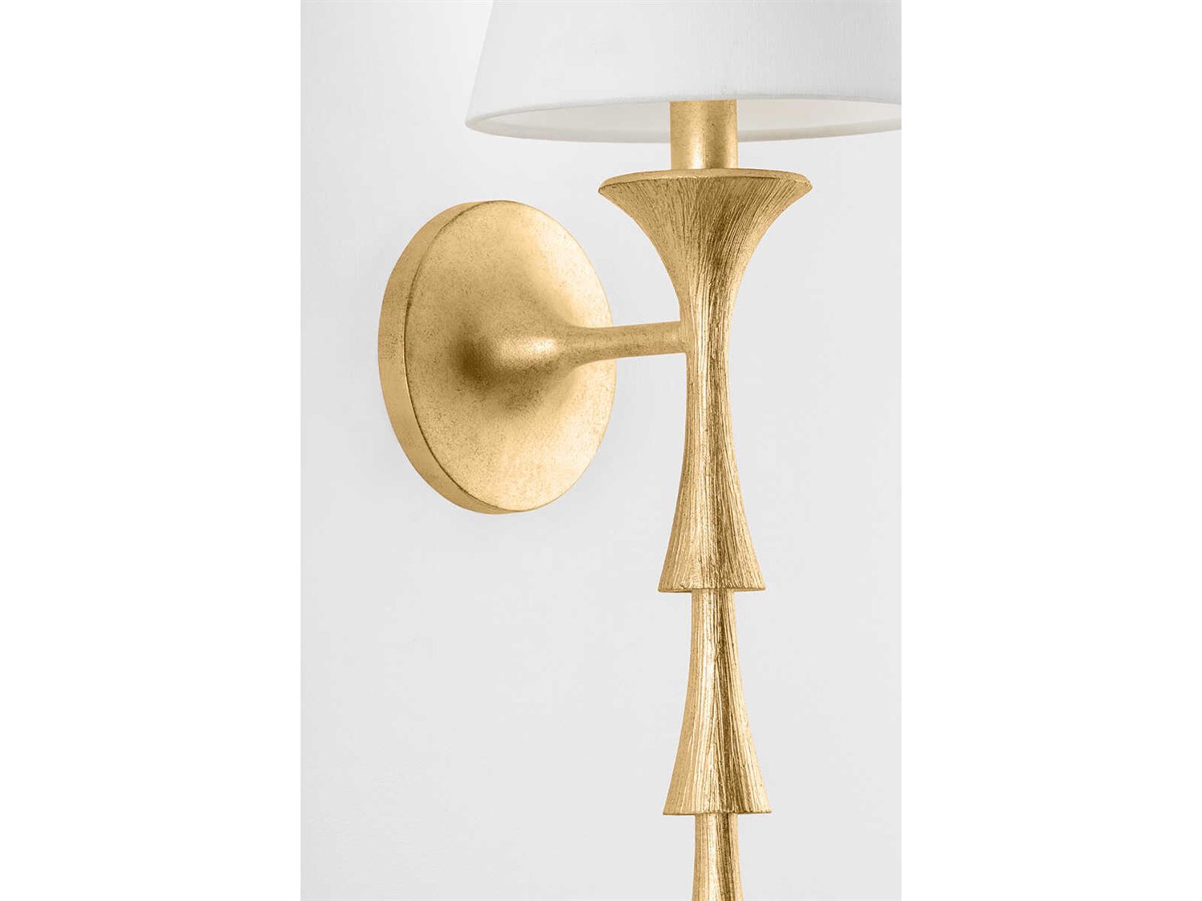 Hudson Valley Vails Gate 1-Light Vintage Gold Leaf Wall Sconce