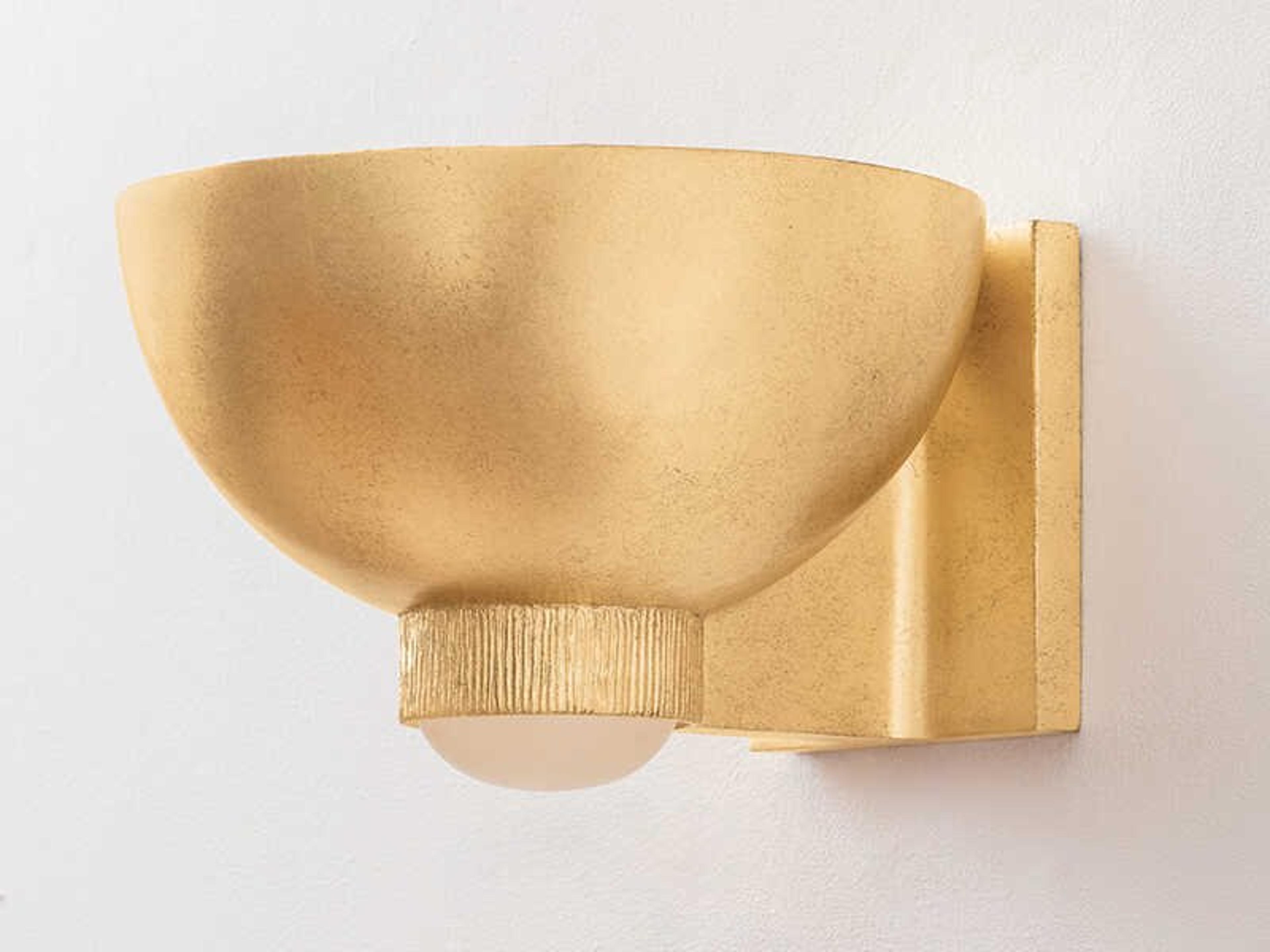 Hudson Valley Fairview 1-Light Vintage Gold Leaf Wall Sconce