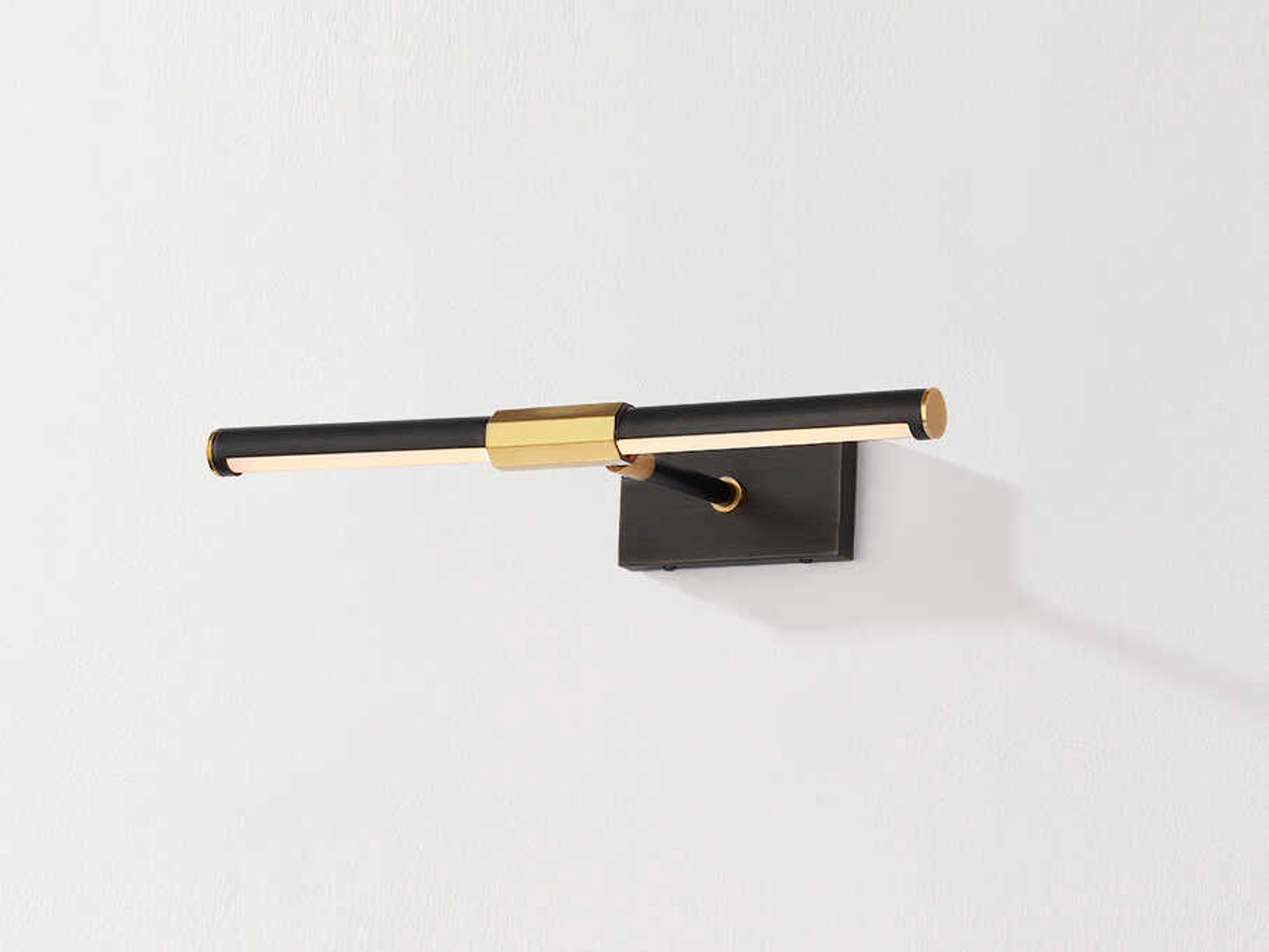 Hudson Valley Melbourne 1-Light Aged Brass Distressed Bronze Picture Light