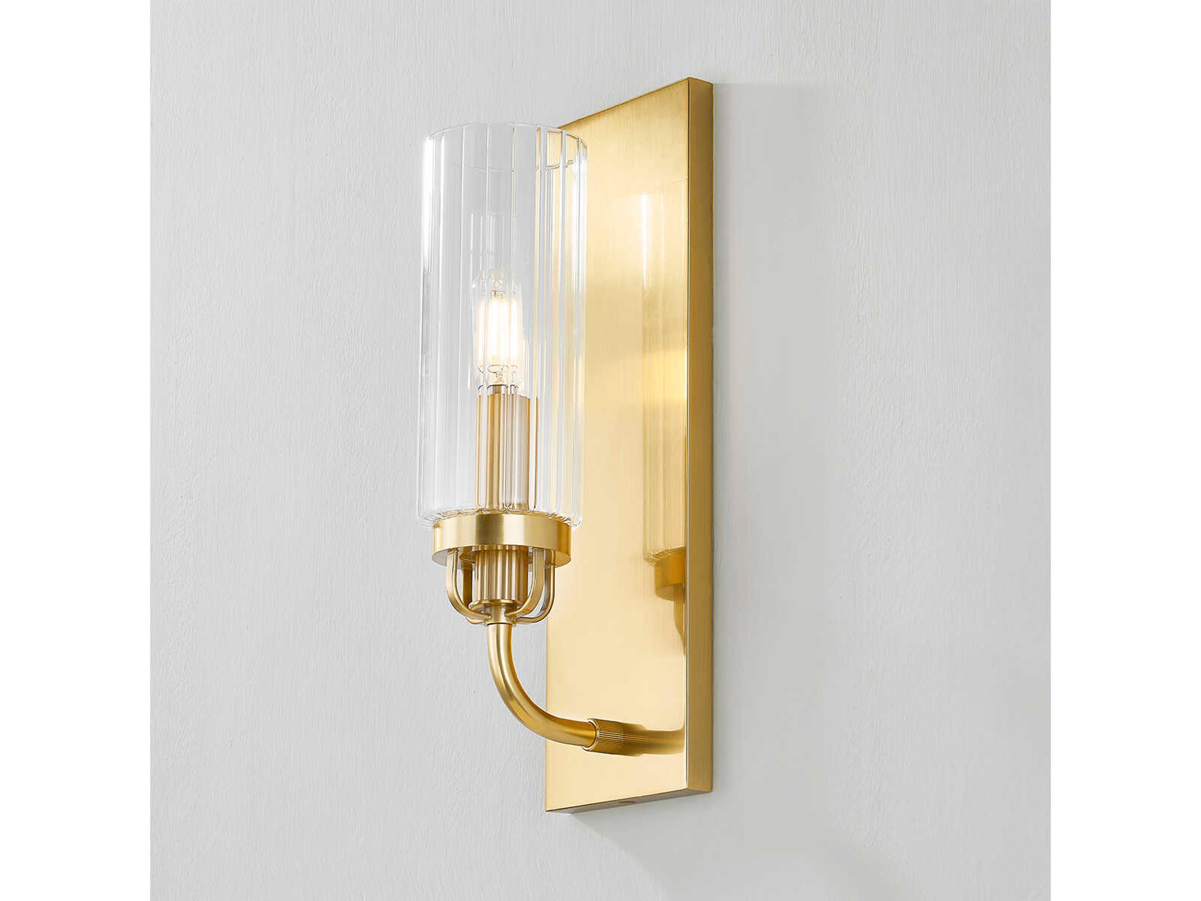 Hudson Valley Halifax 1-Light Aged Brass Wall Sconce