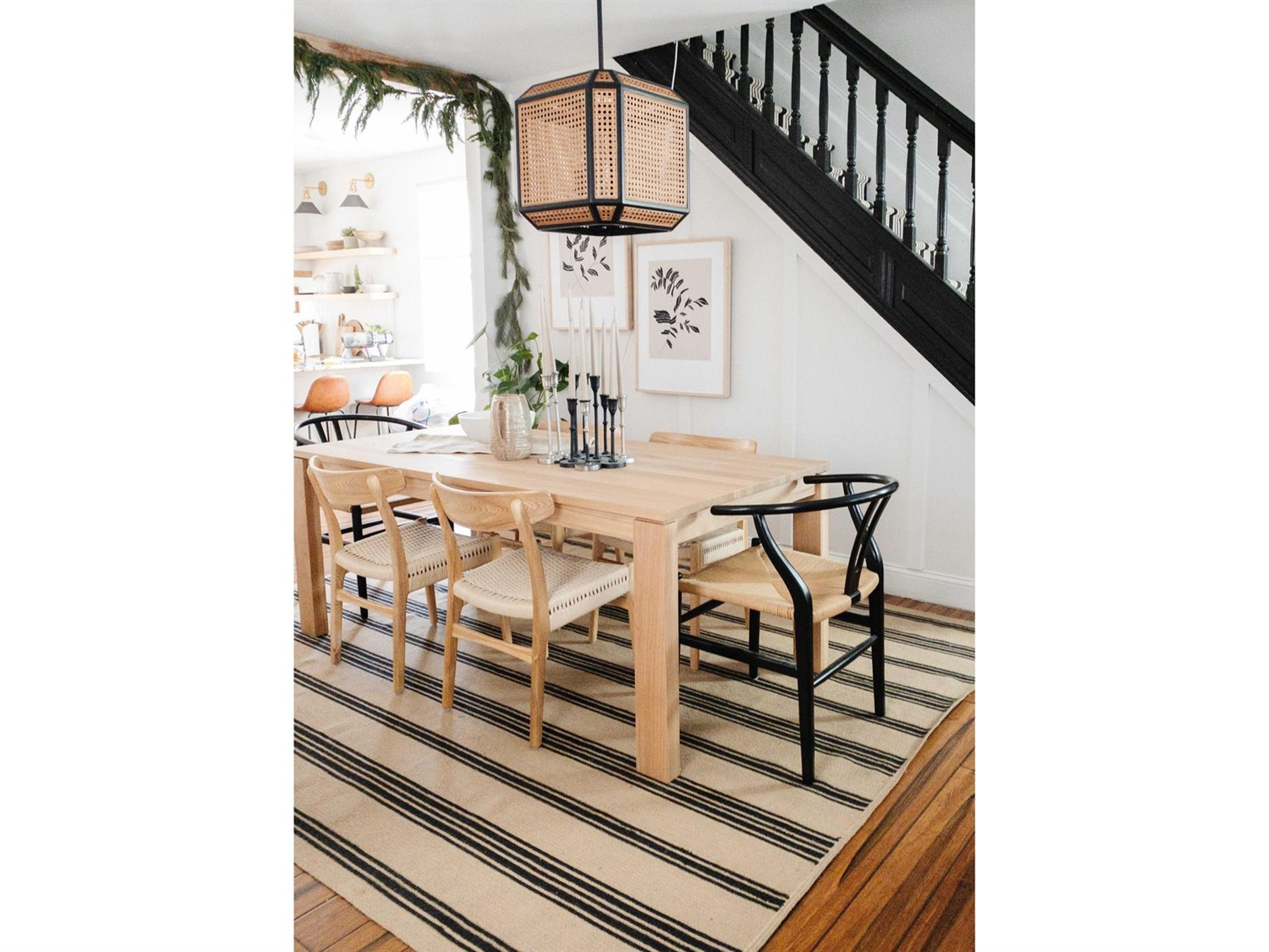 Hudson Valley Georgia 8-Light Old Bronze LED Pendant